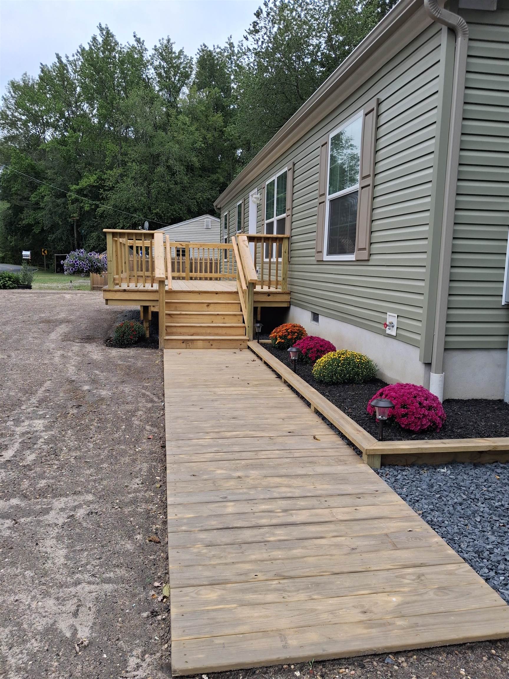 7086 James Moore Road - Picture 18