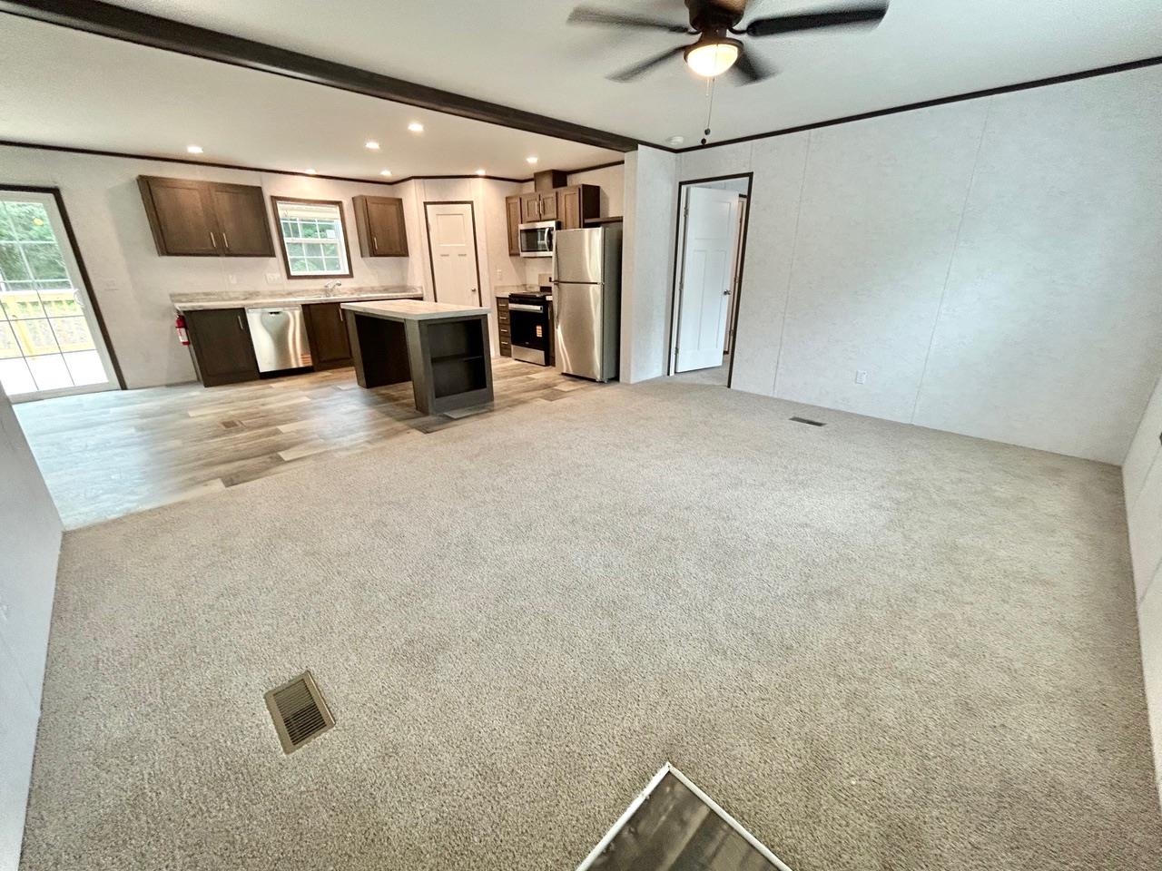 7086 James Moore Road - Picture 3