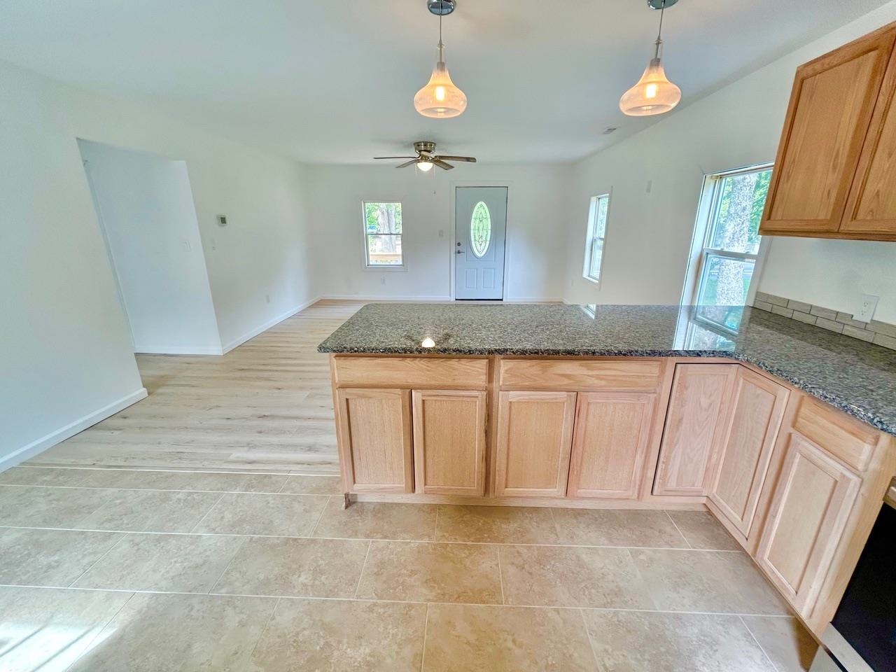 198 Tyler Road - Picture 3