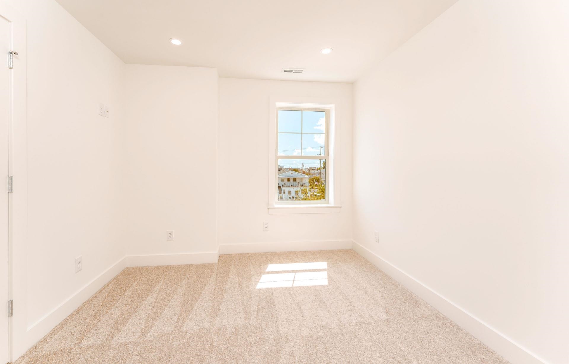 116 W Columbine Road