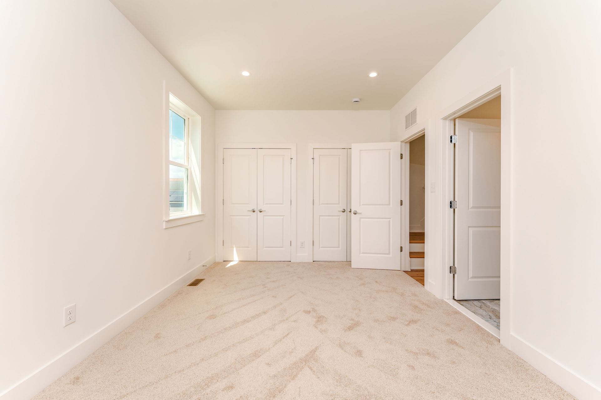 116 W Columbine Road
