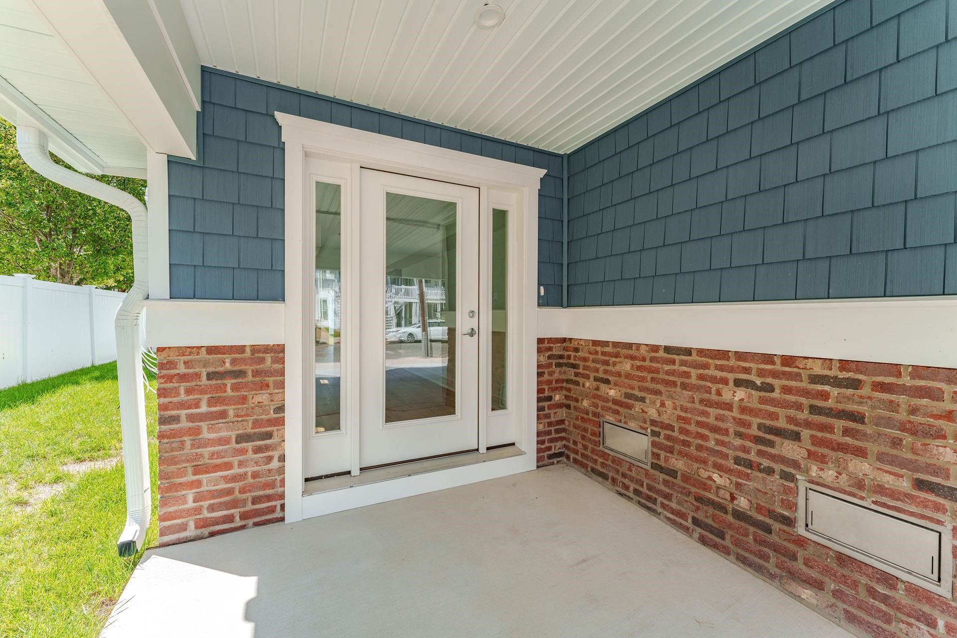 116 W Columbine Road