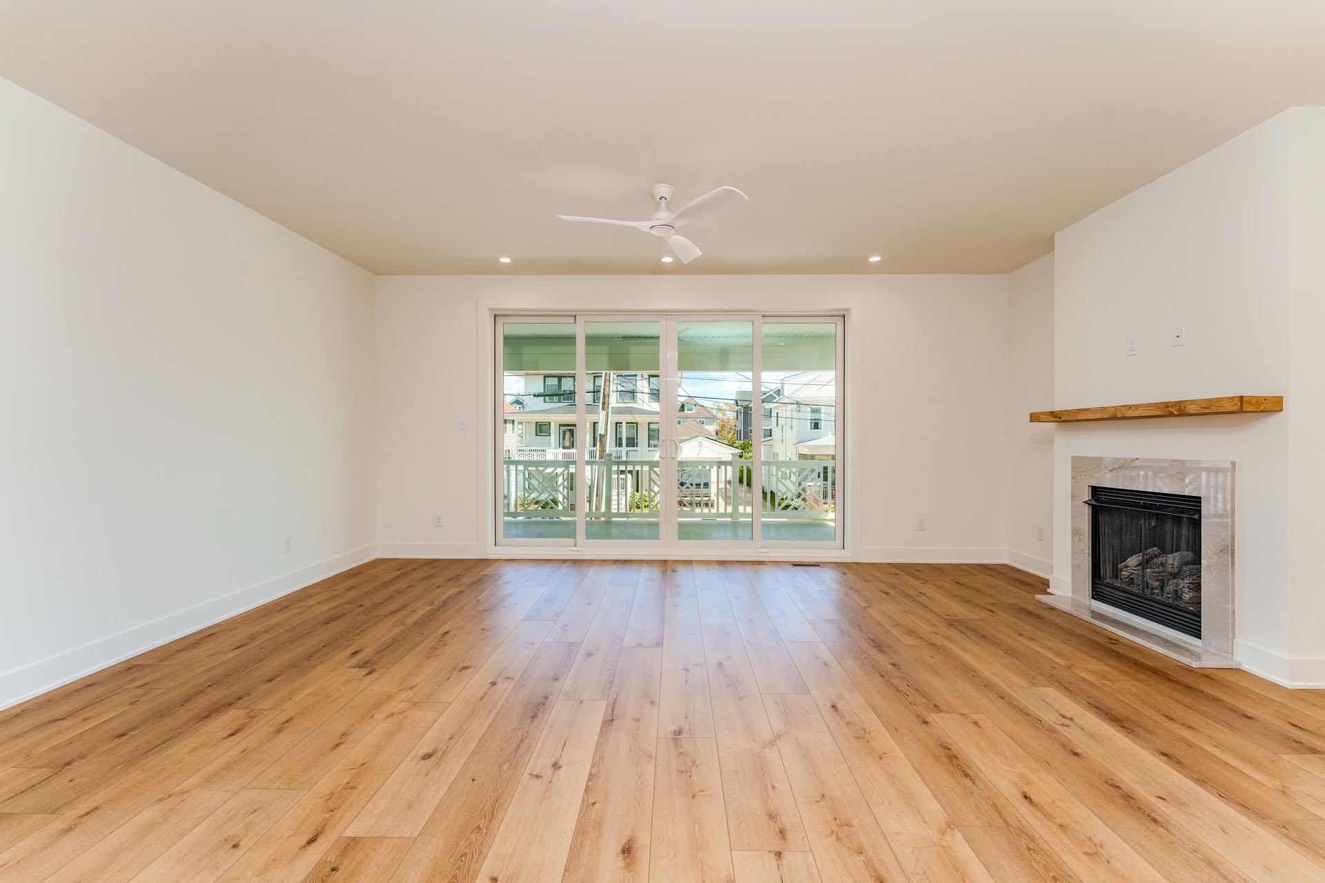 116 W Columbine Road