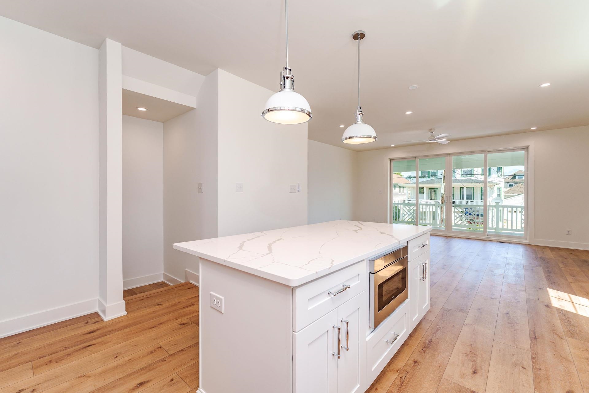114 W Columbine Road