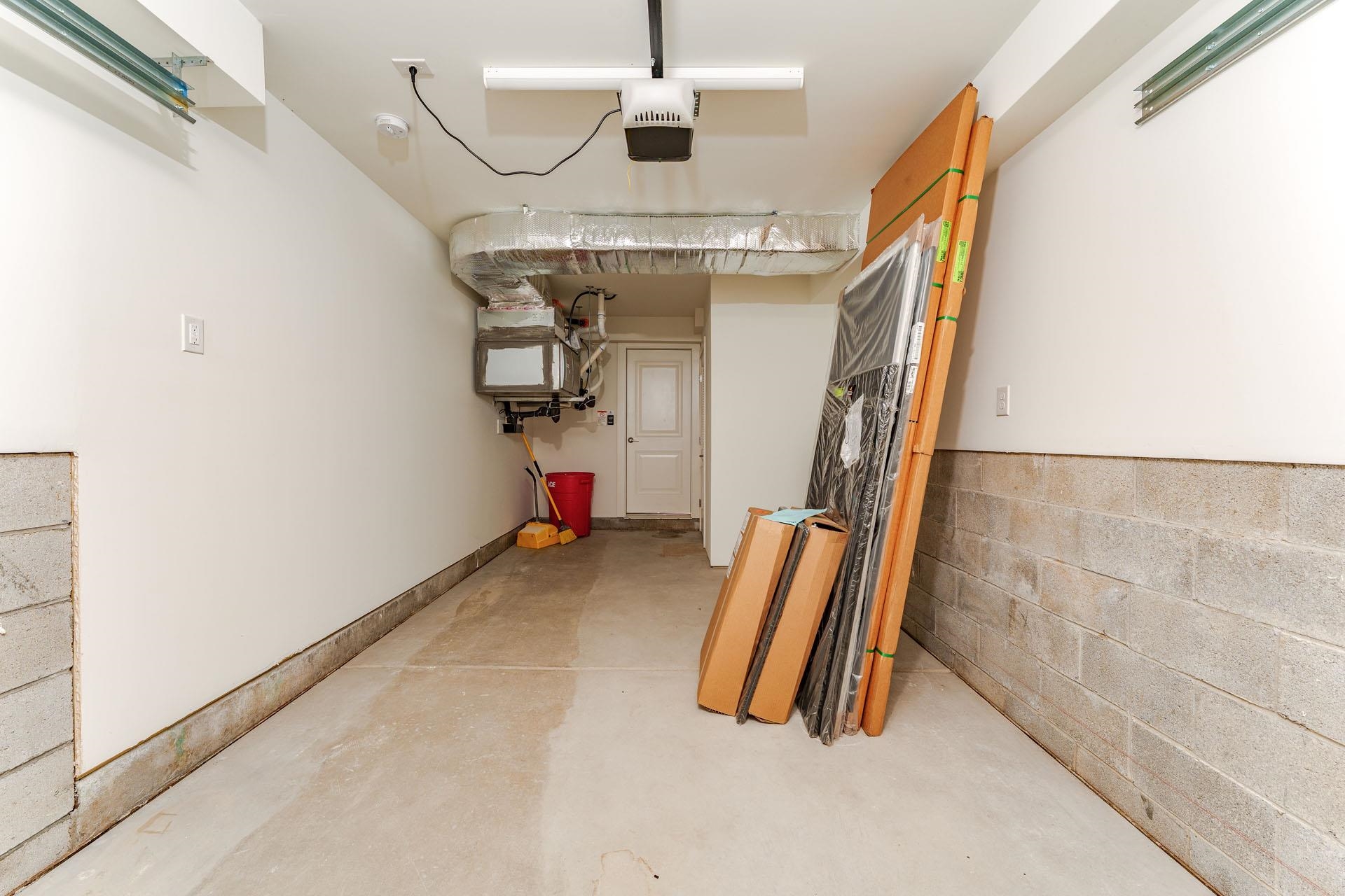114 W Columbine Road