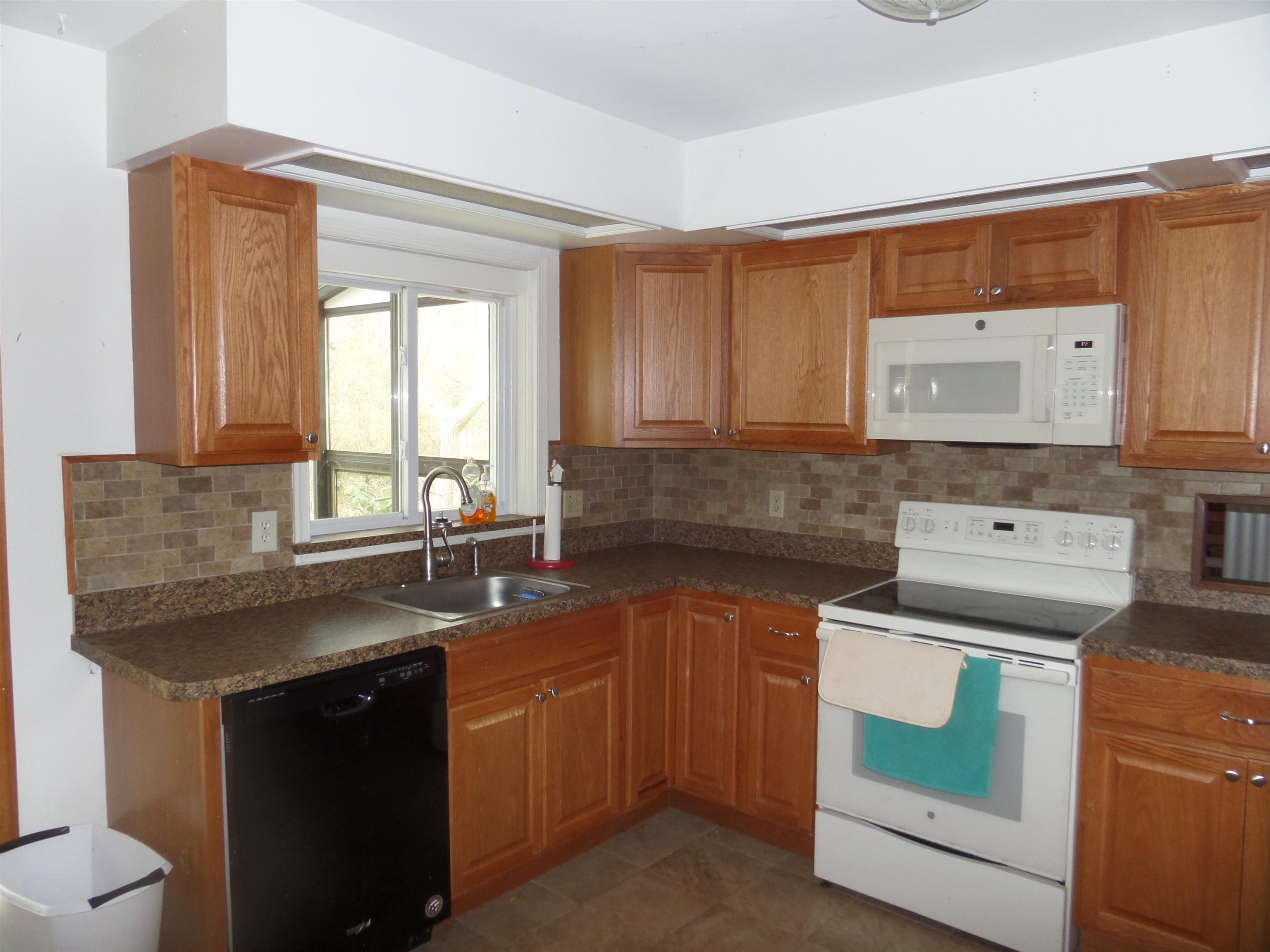 78 Tyler Road - Picture 5