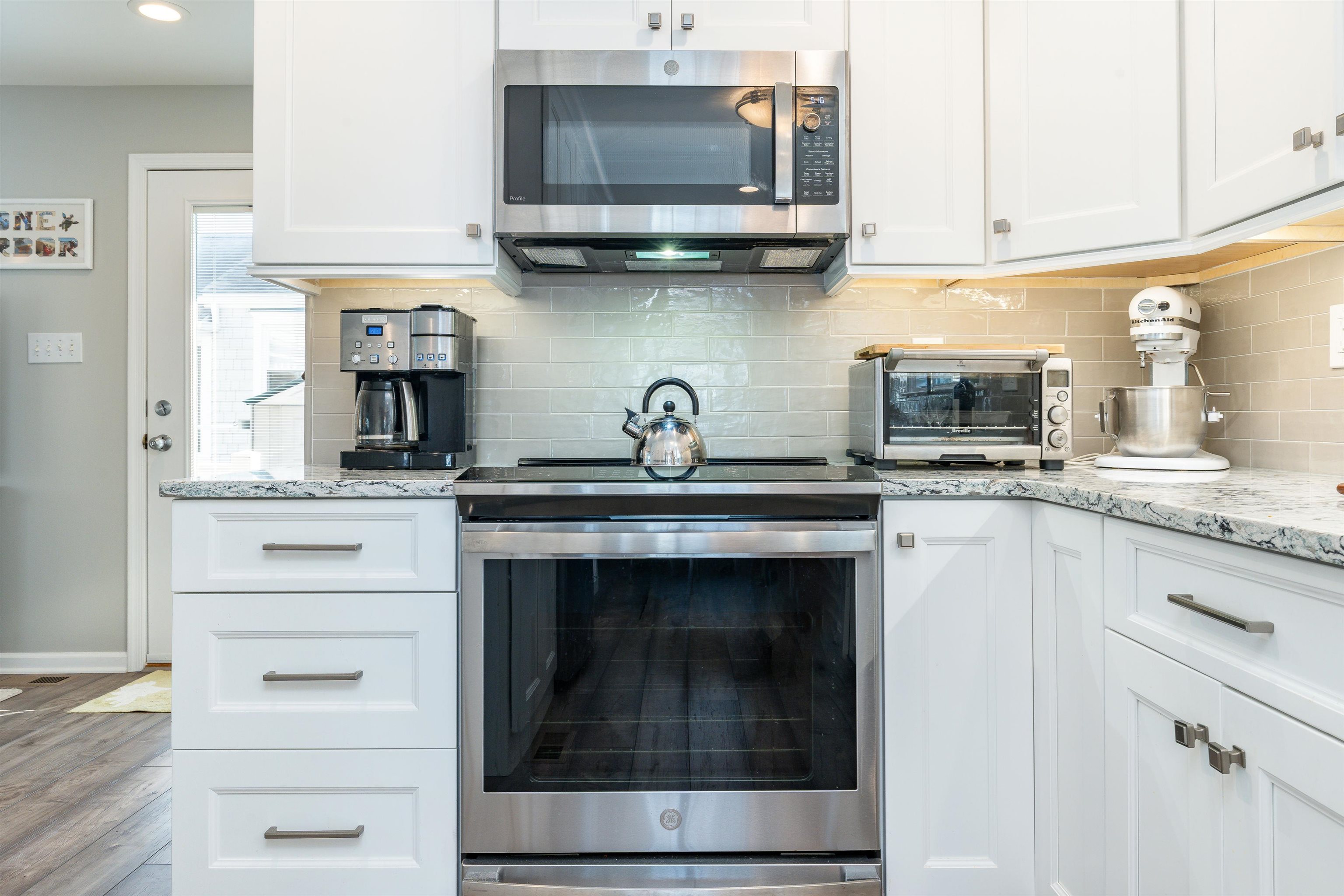225 110th Street - Picture 15