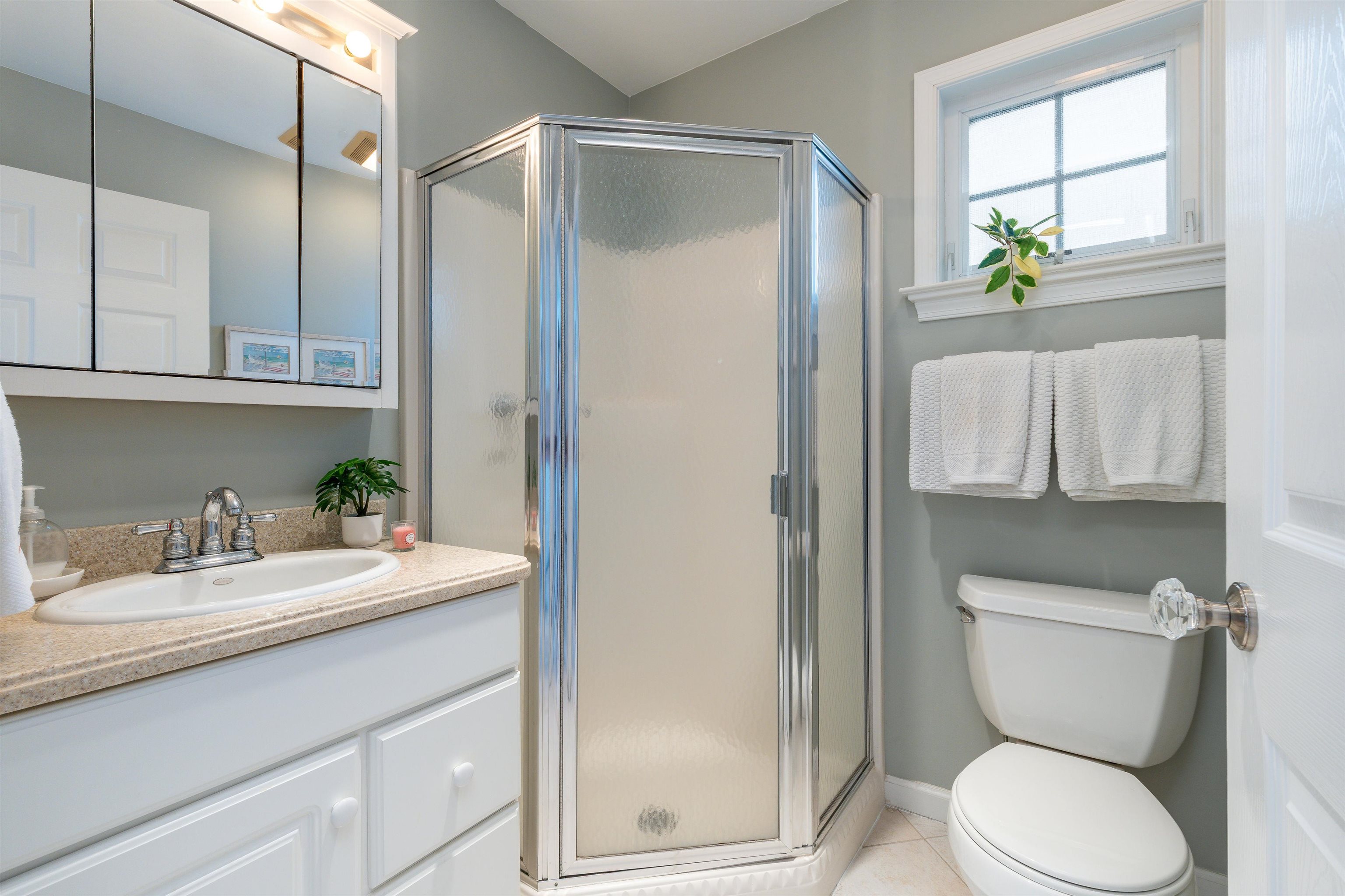 225 110th Street - Picture 28