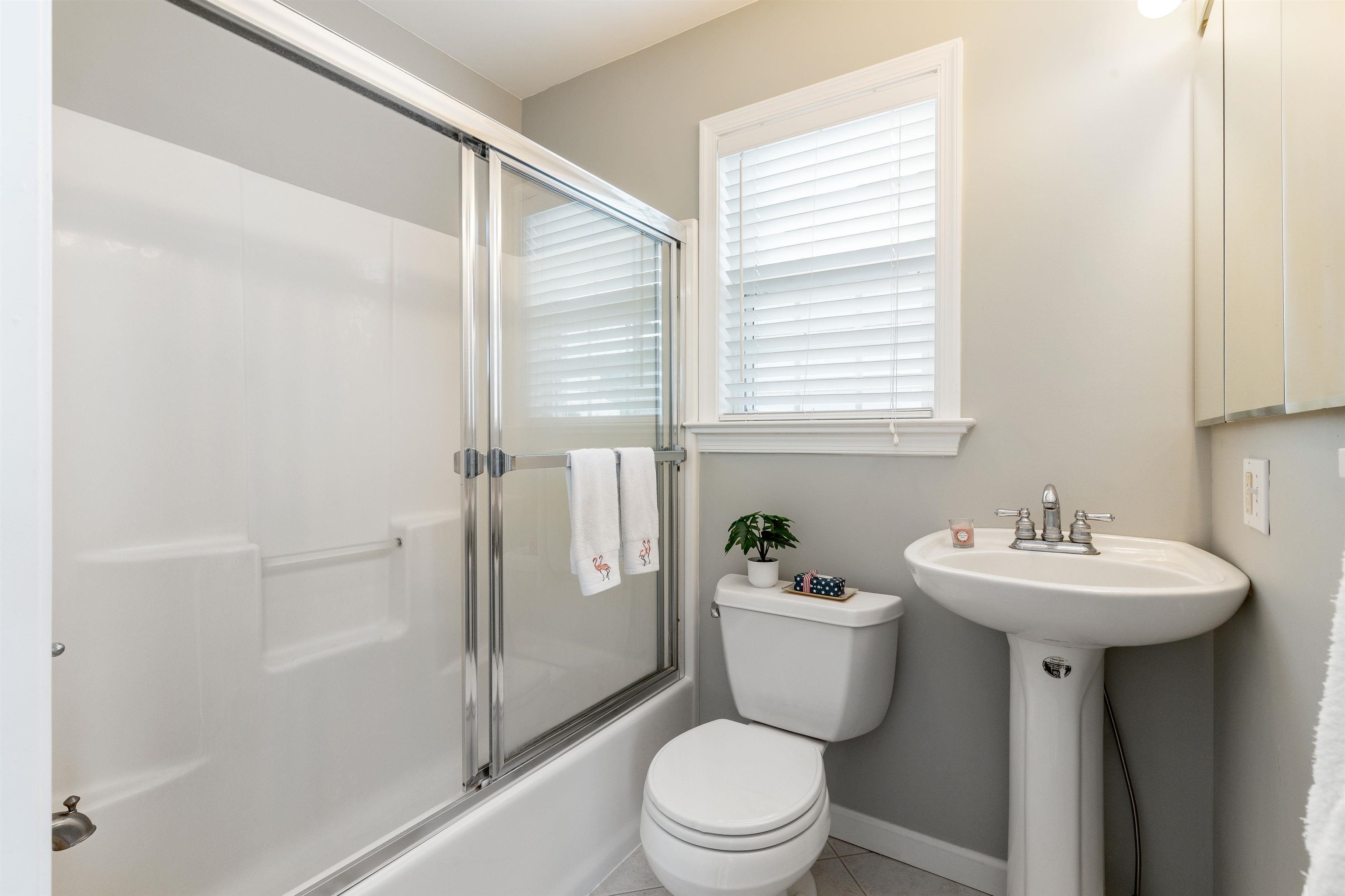 225 110th Street - Picture 32