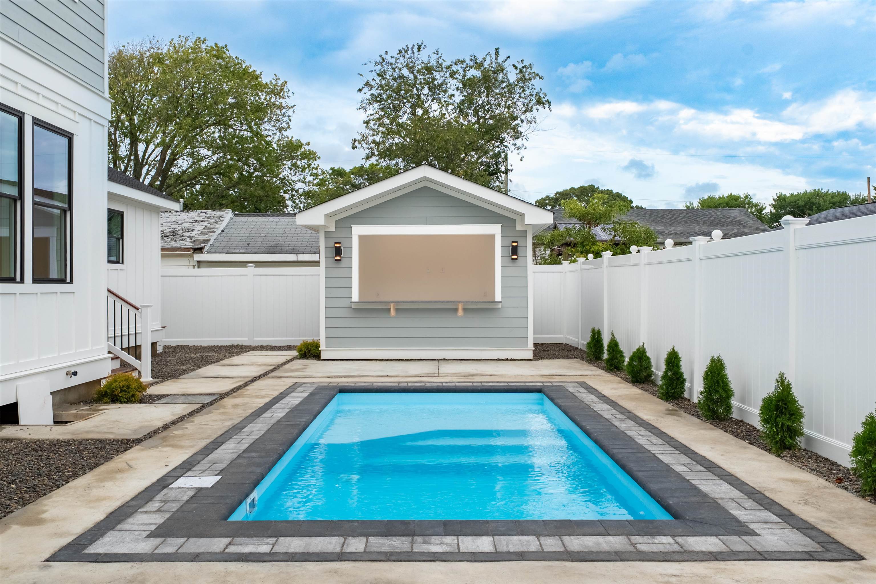 85 Wildwood Avenue