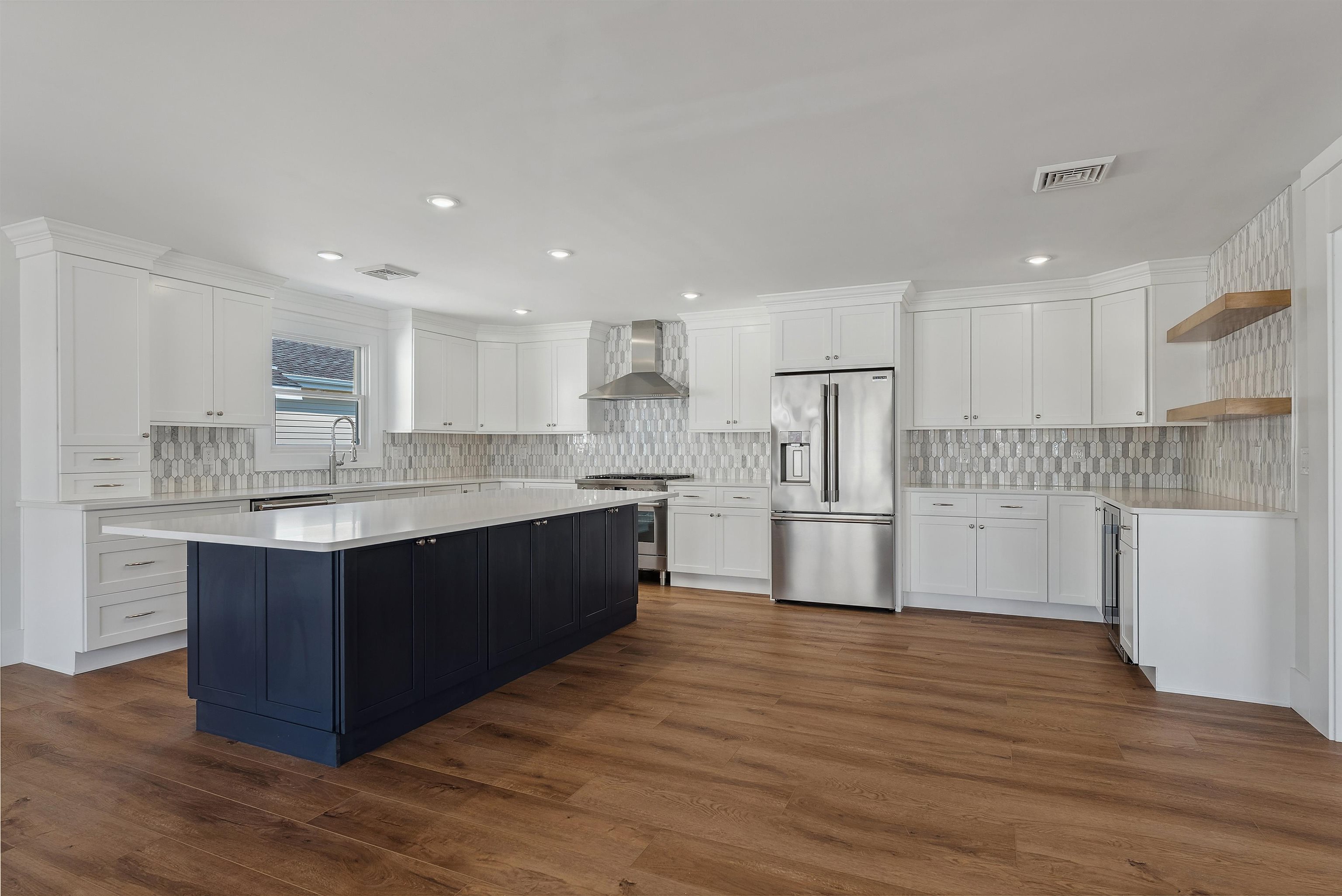 115 W 6th Avenue - Picture 11