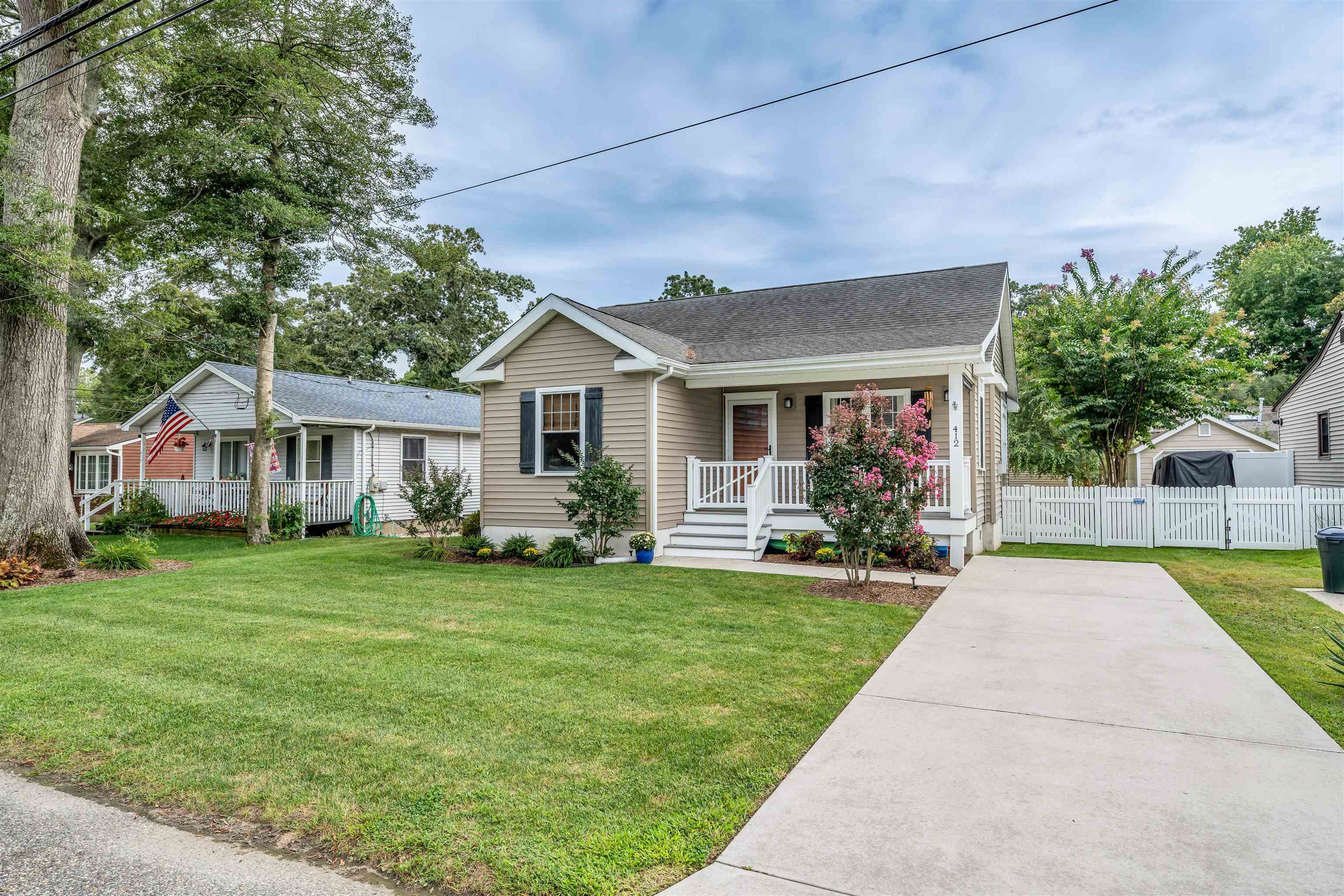 412 Hollywood Road - Picture 40