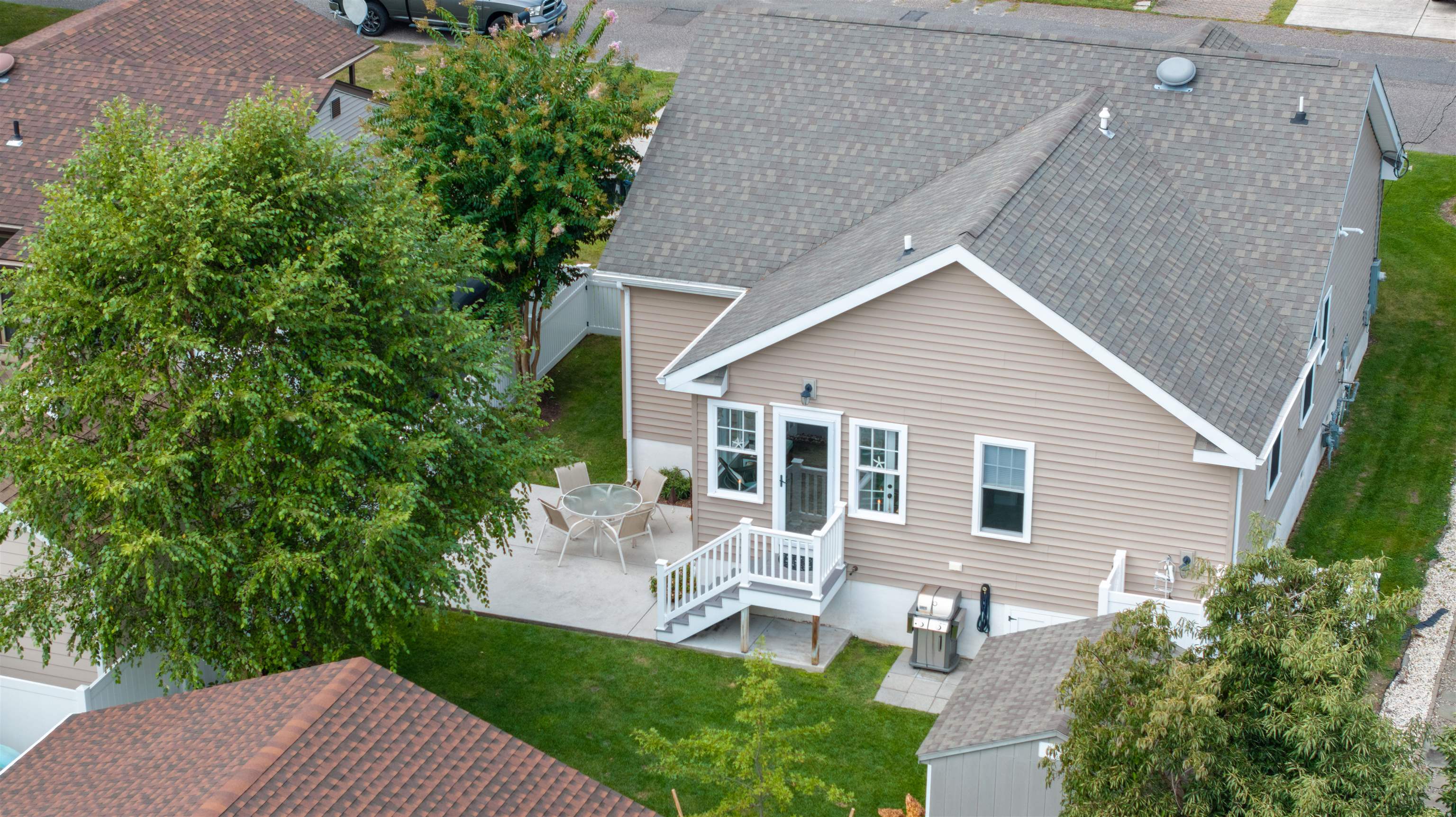 412 Hollywood Road - Picture 44