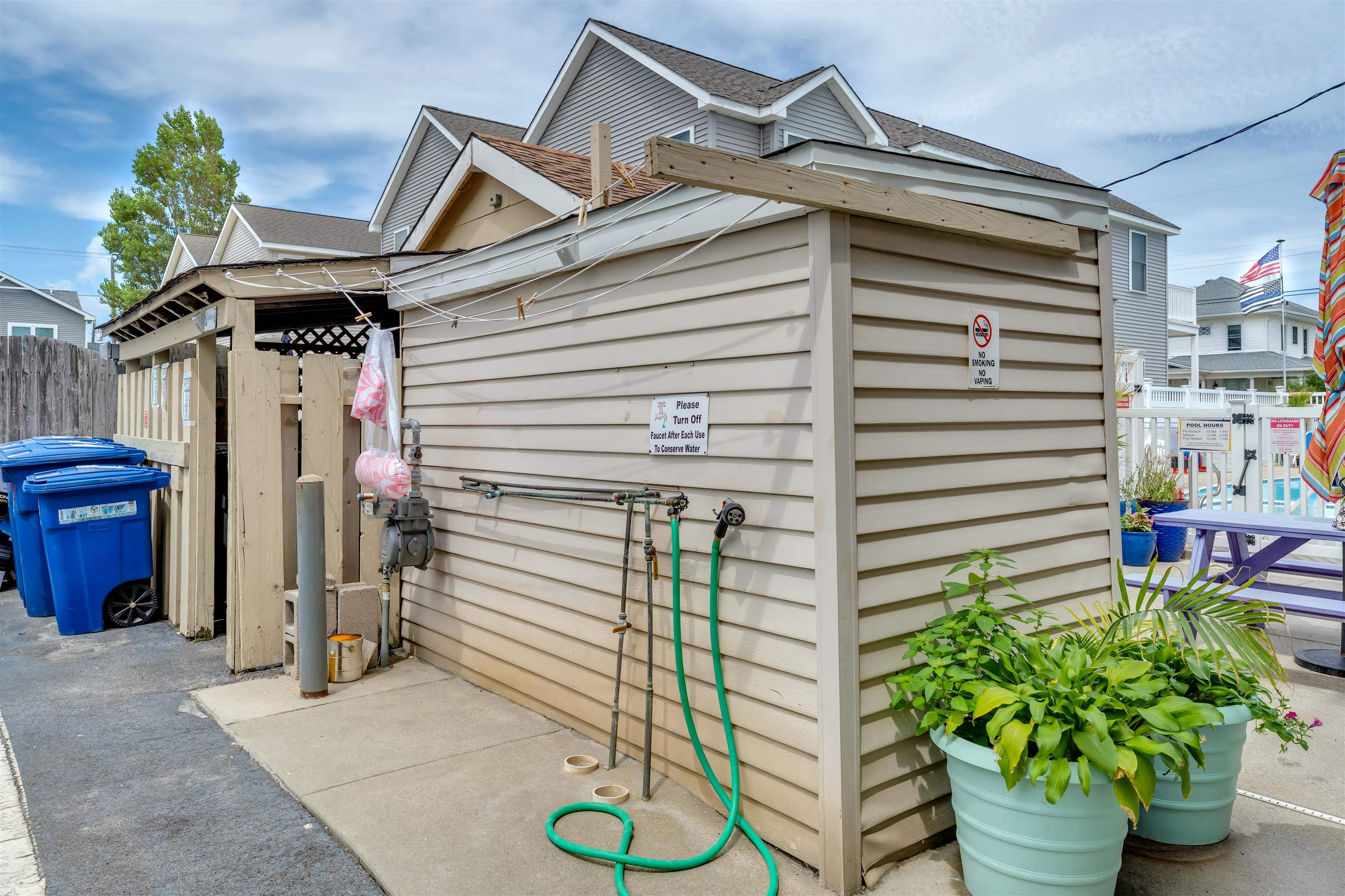 5600 Seaview Avenue - Picture 23