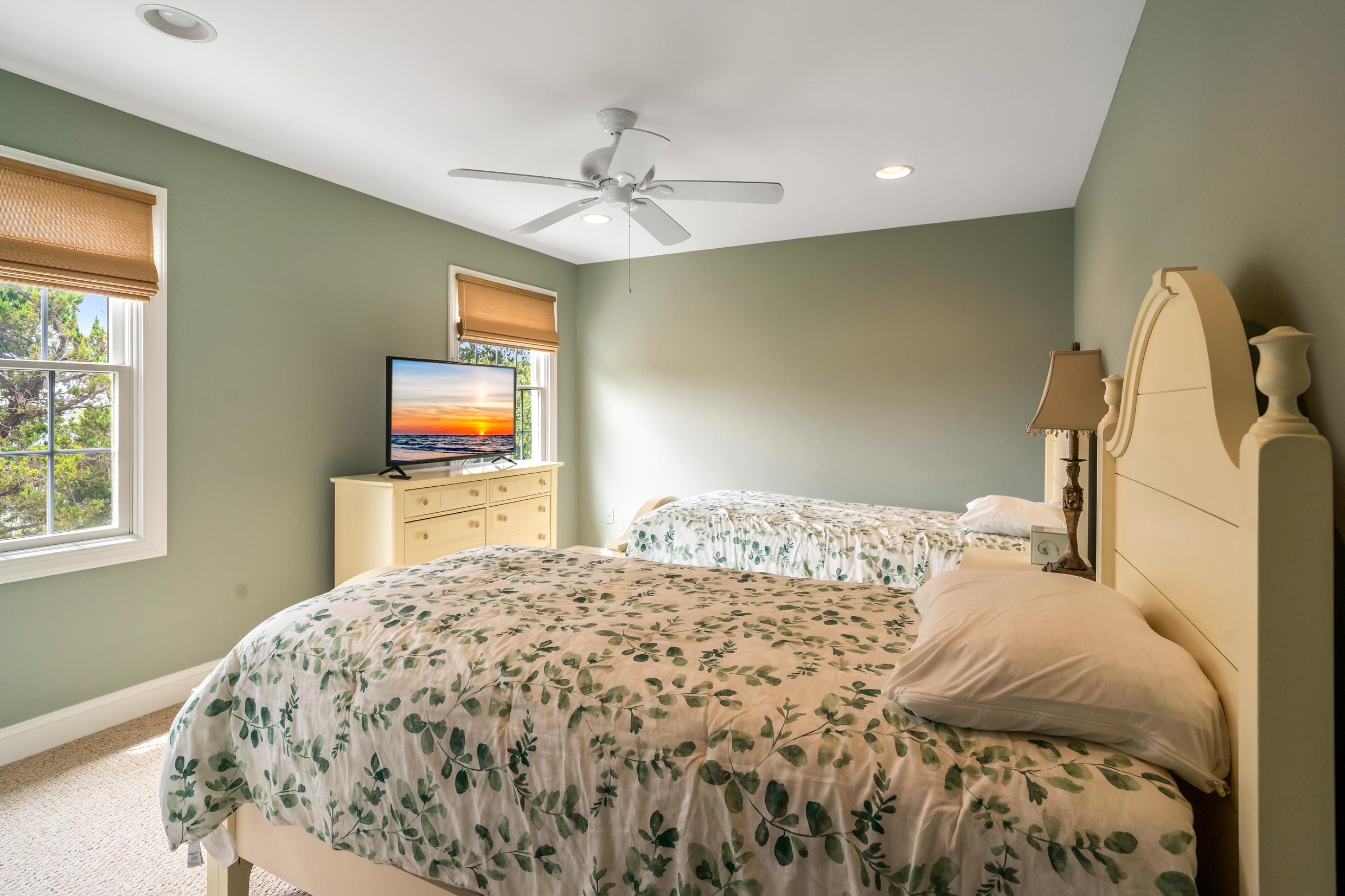 6302 Seaview Avenue - Picture 25