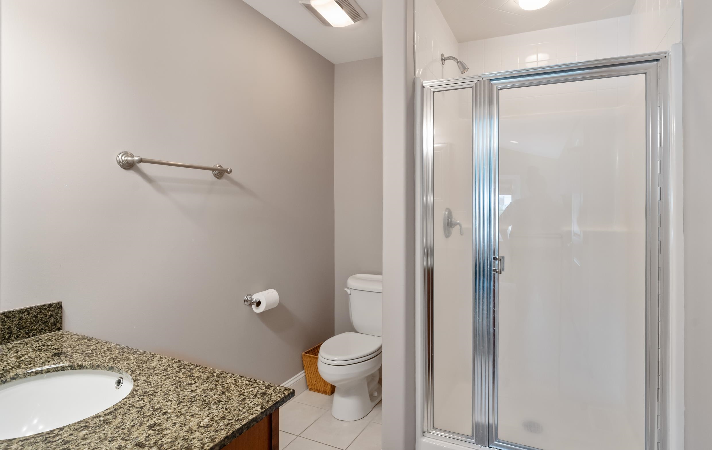 6302 Seaview Avenue - Picture 32