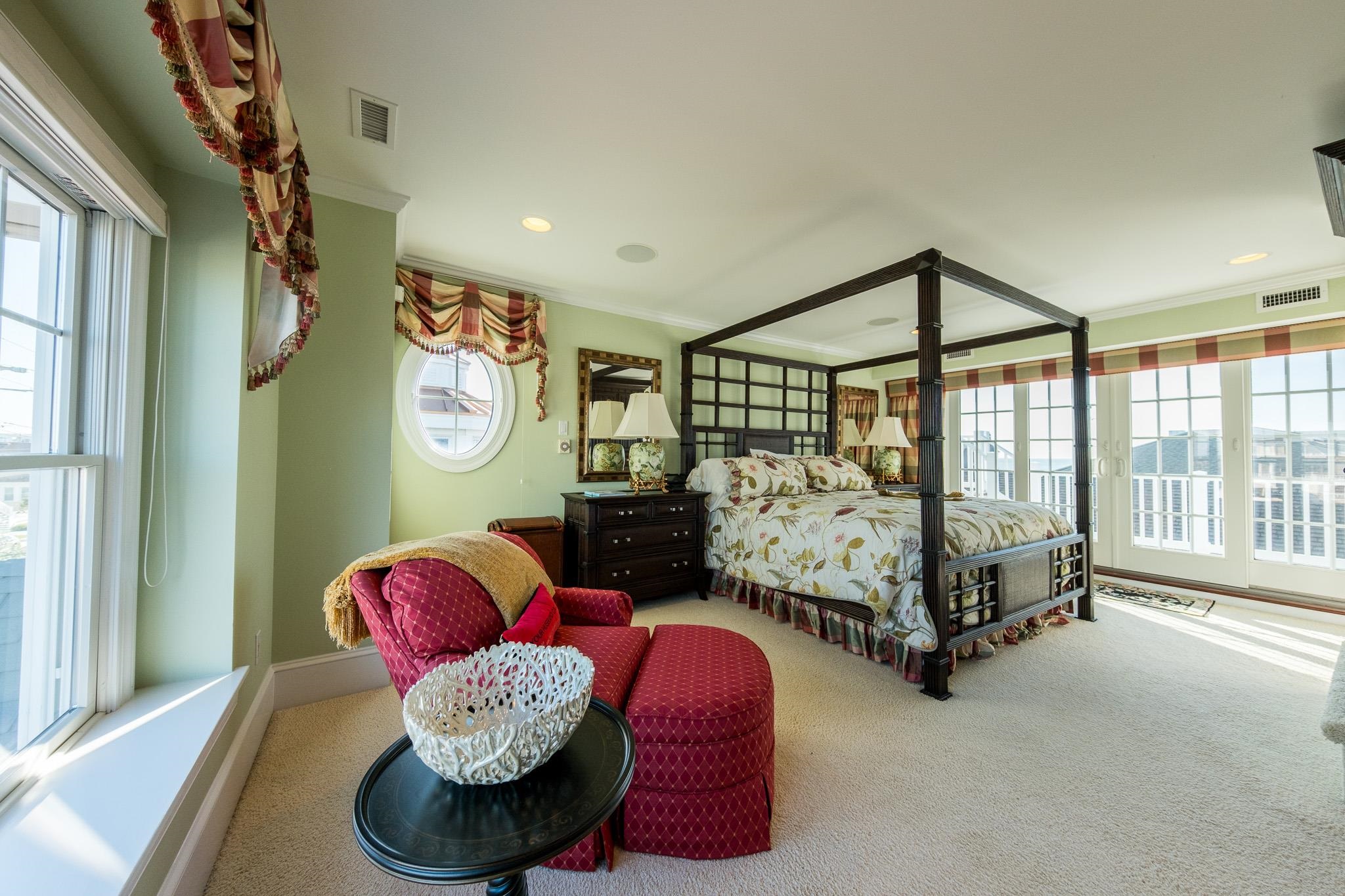 2404 Atlantic Avenue