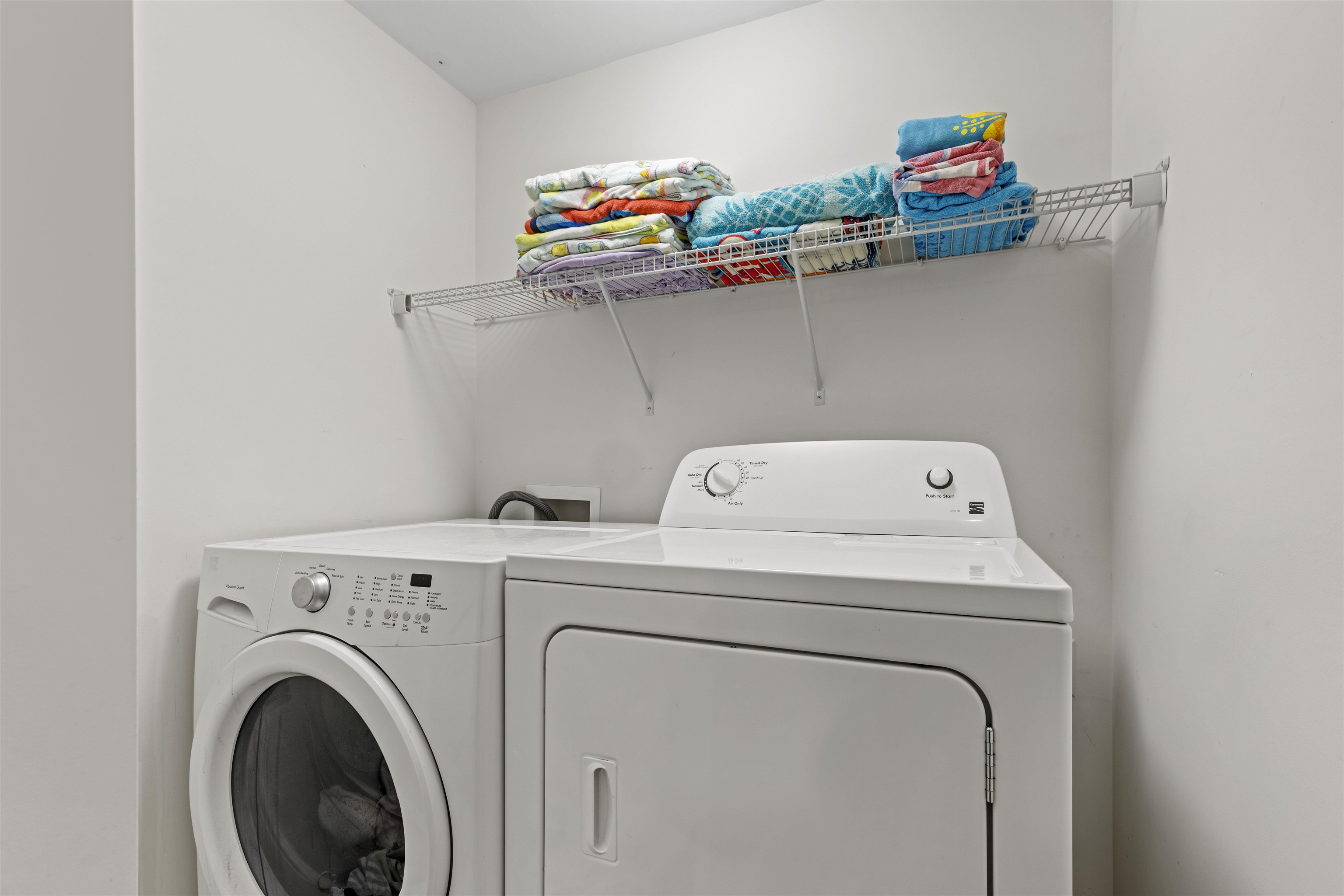 24 Seagrove Avenue - Picture 33