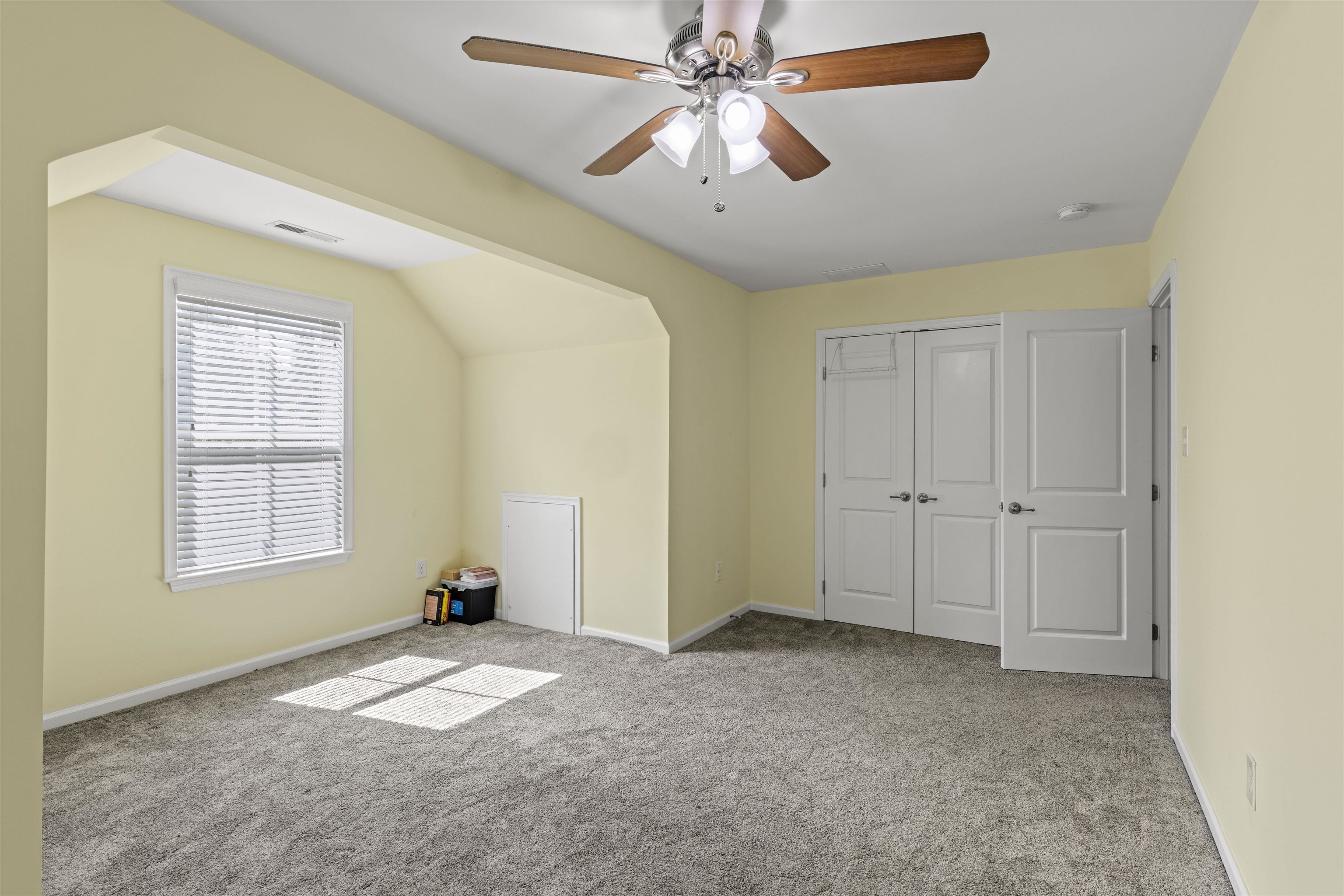 24 Seagrove Avenue - Picture 35