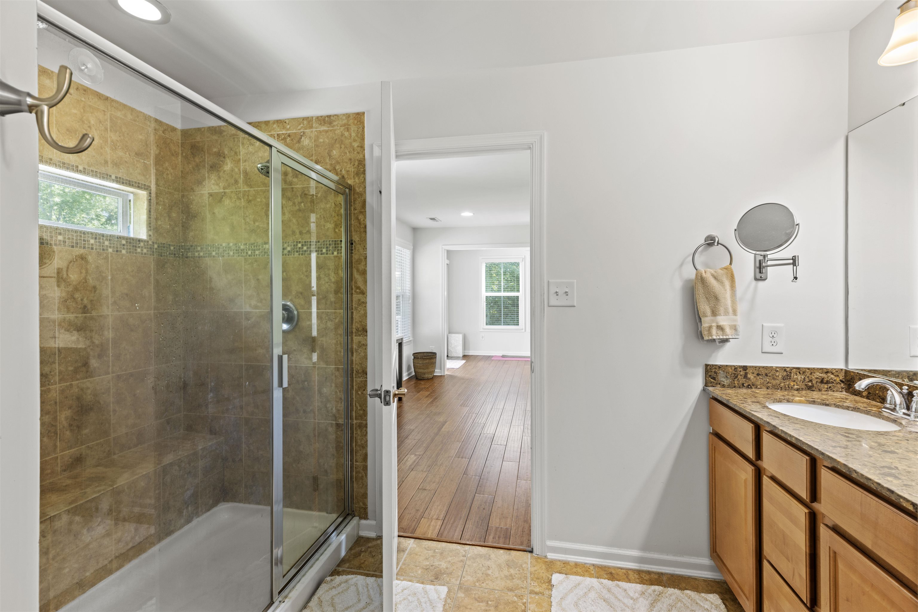 24 Seagrove Avenue - Picture 44