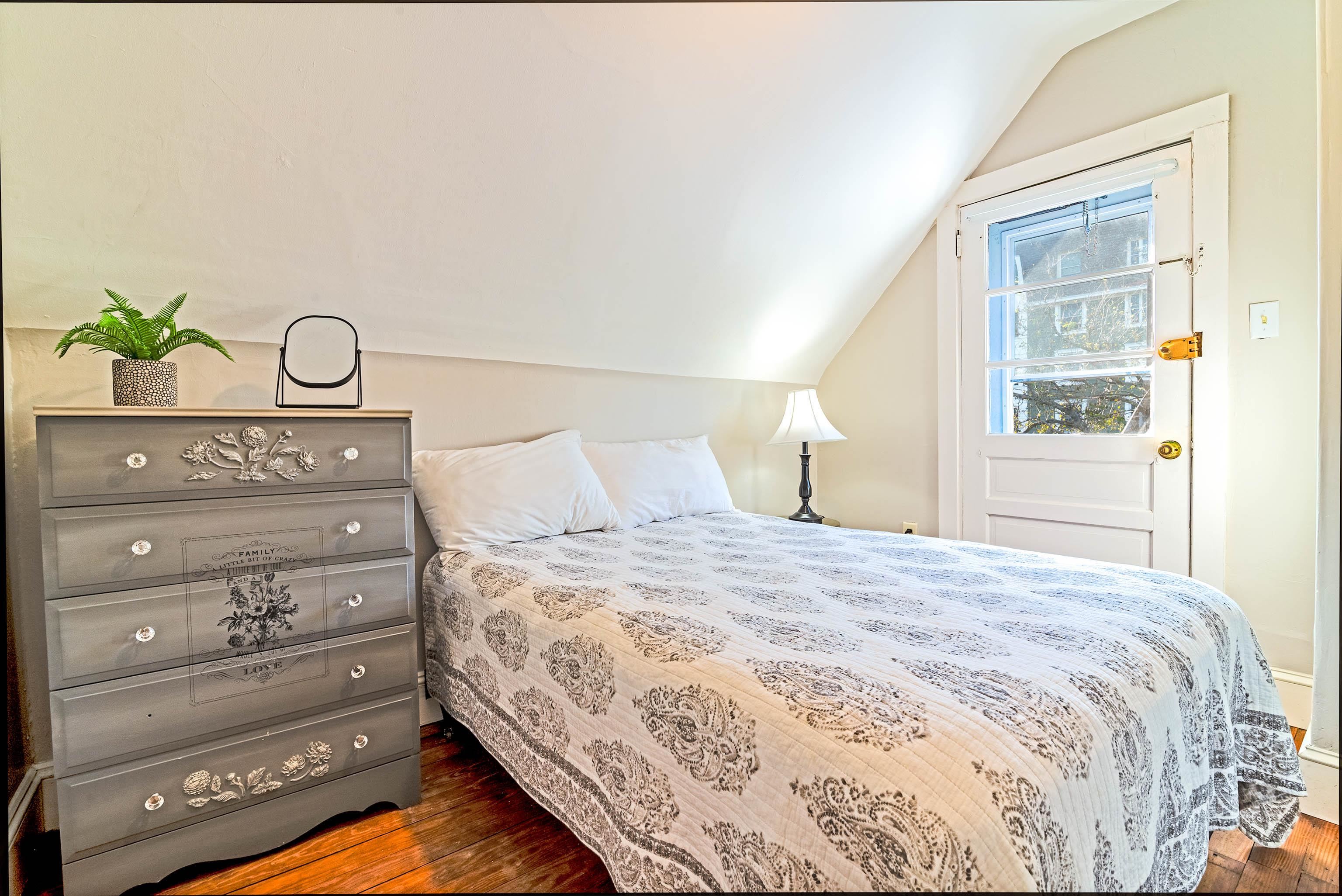 627 Hughes Street - Picture 32