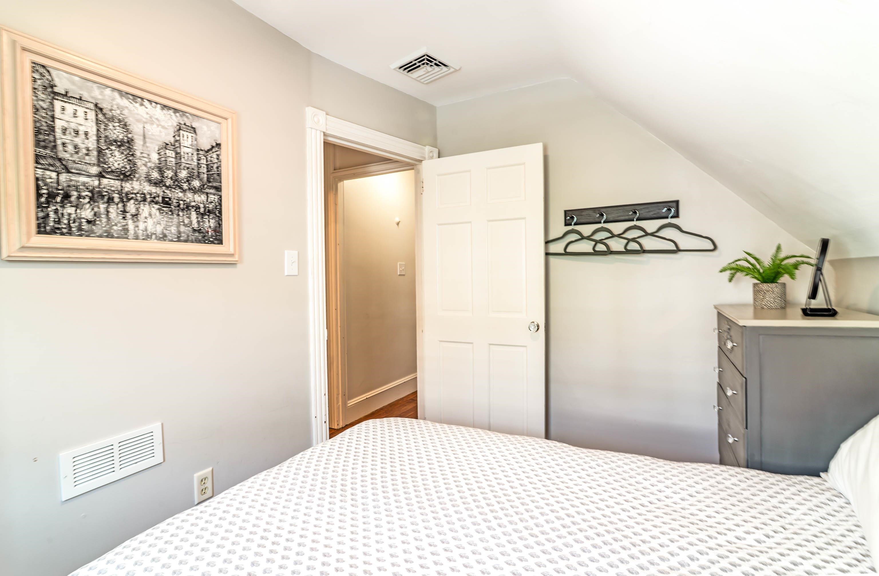 627 Hughes Street - Picture 33