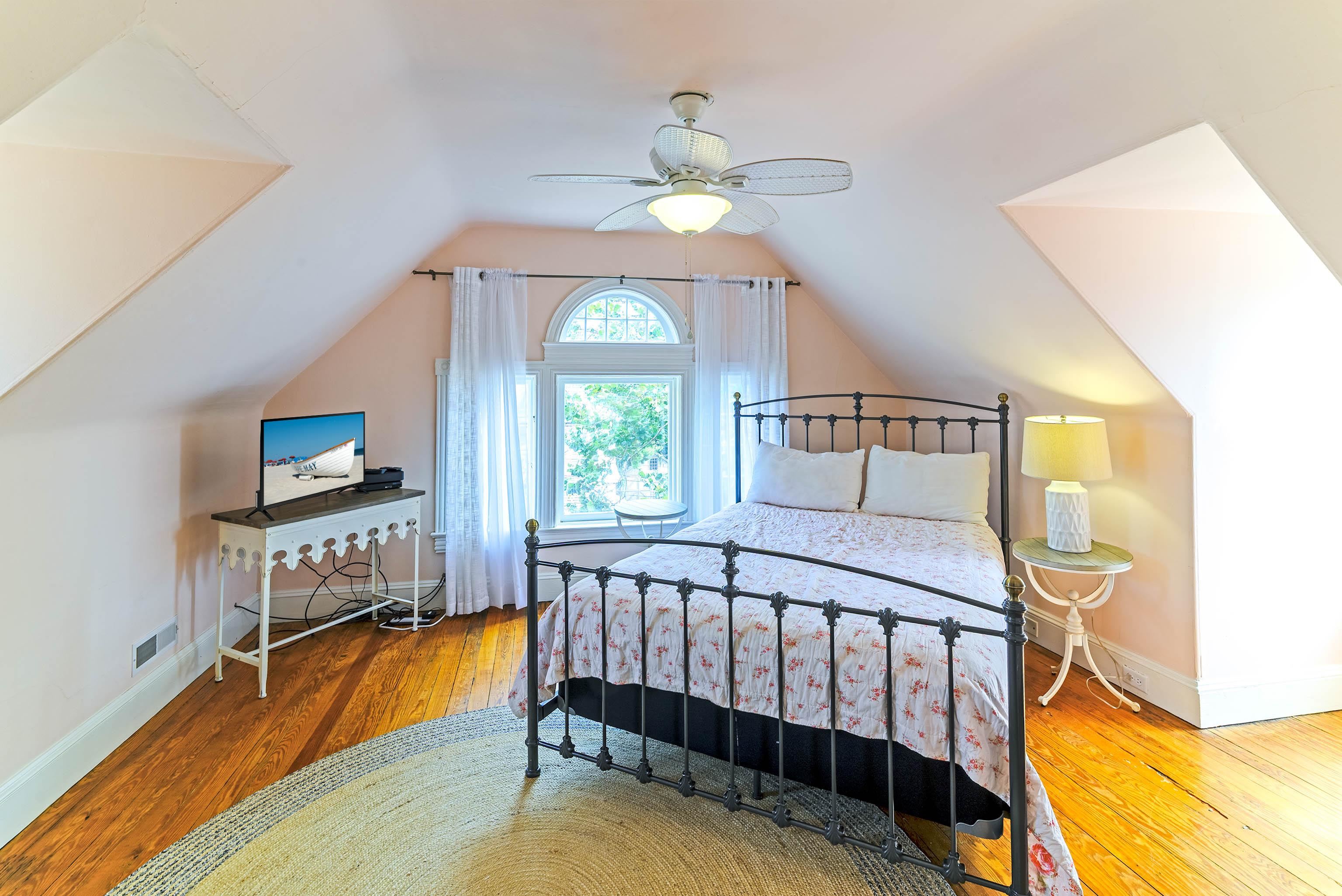 627 Hughes Street - Picture 38