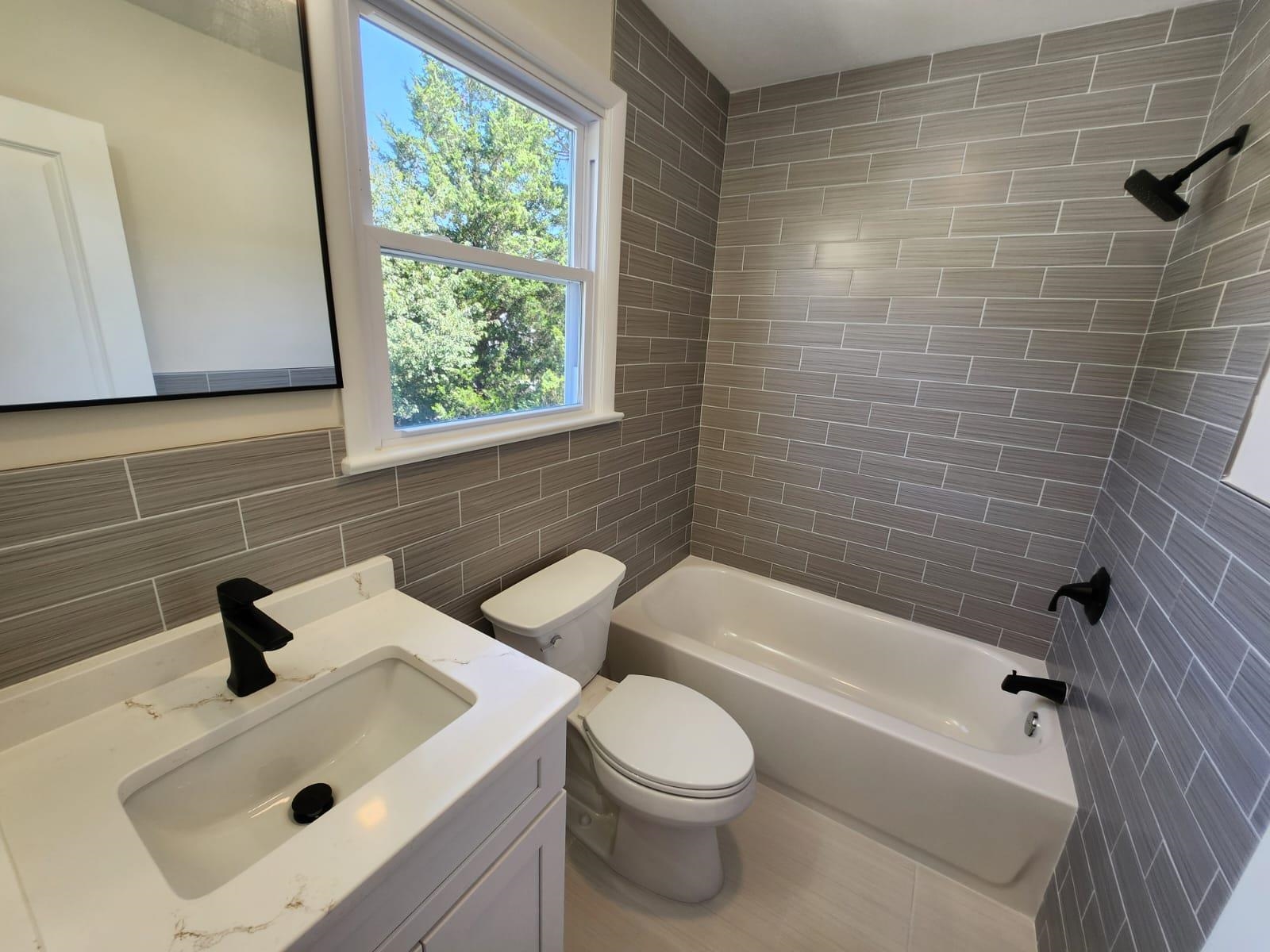 4 W Katherine Avenue