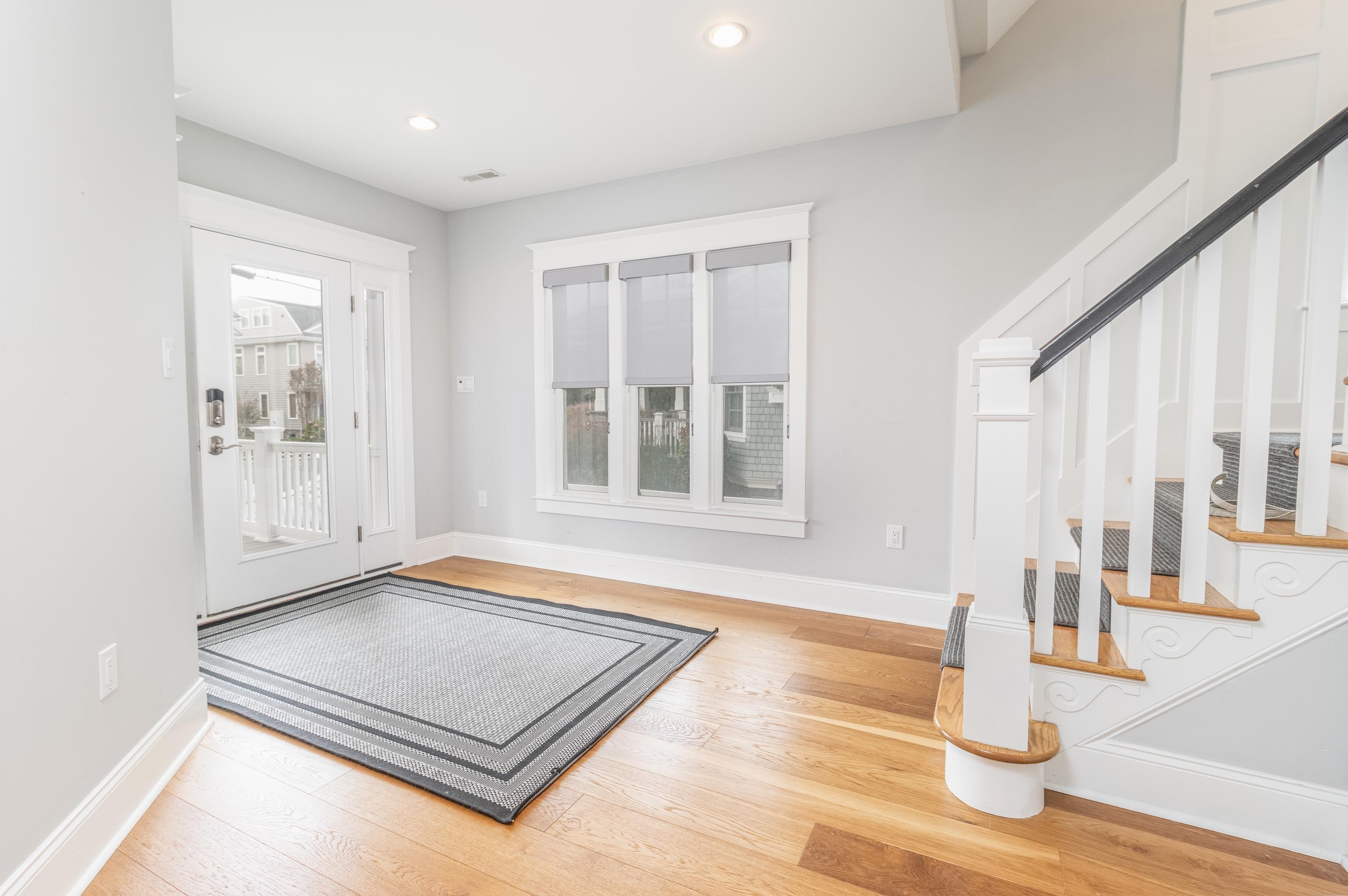 25 W 32nd Street - Picture 4
