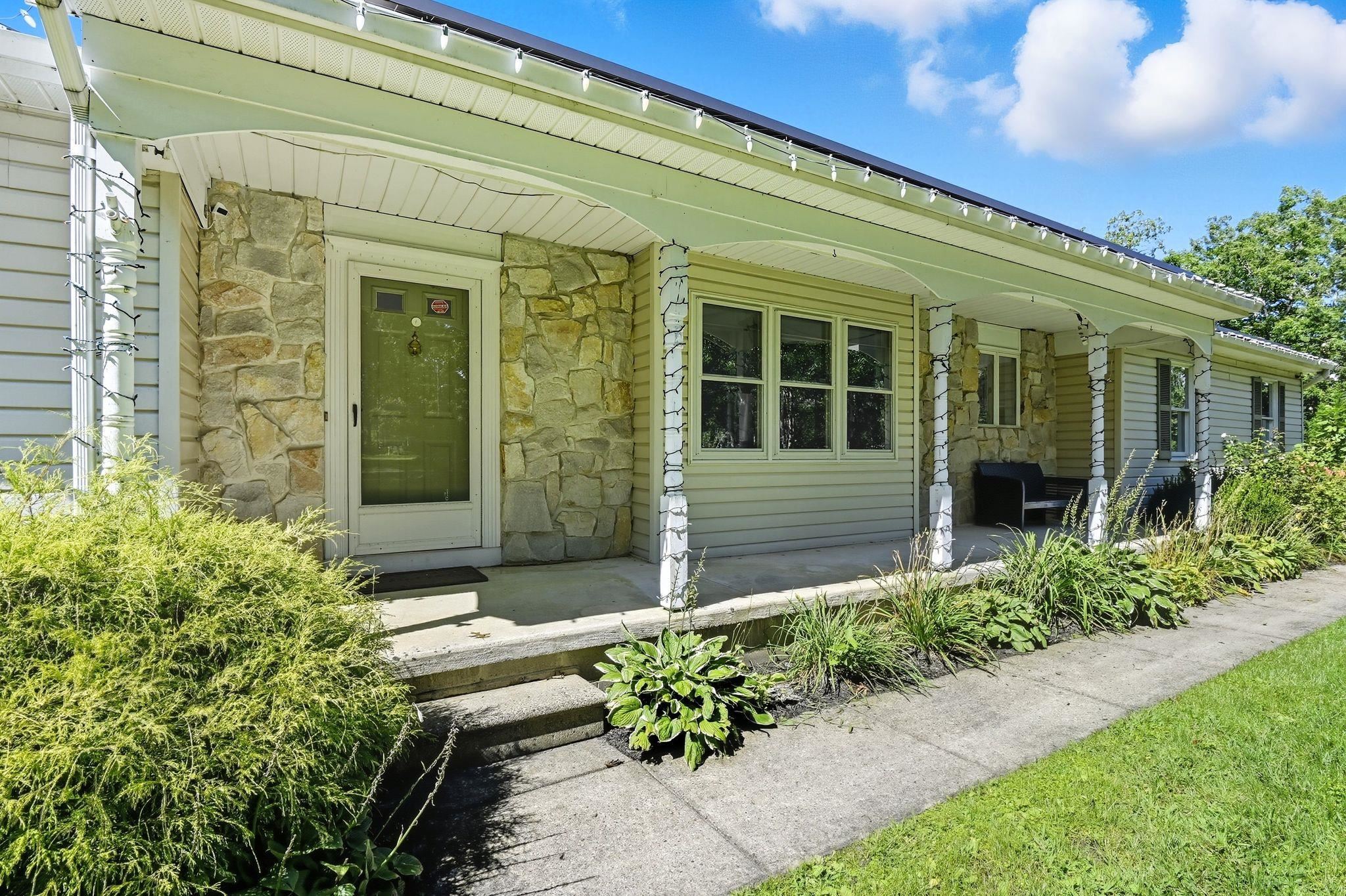 734 Stagecoach Road - Picture 4
