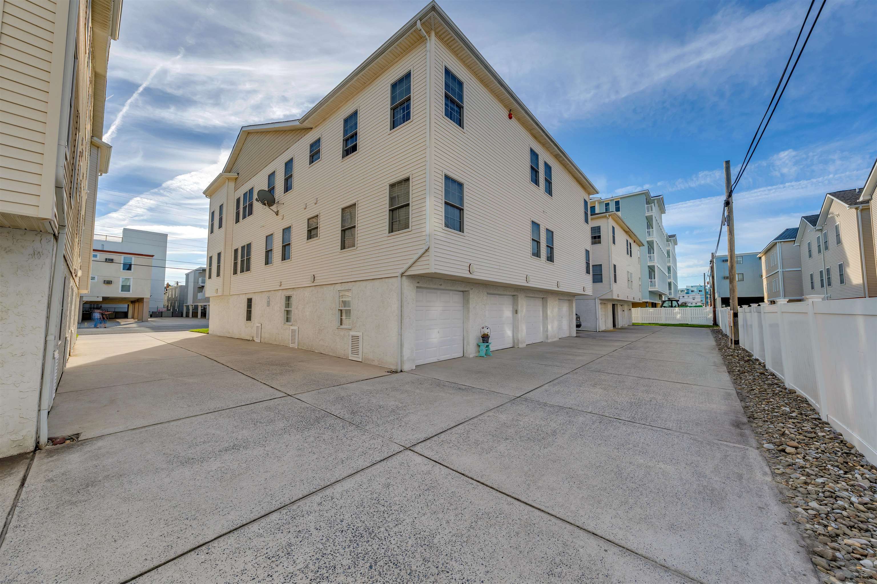 315 E Wildwood Avenue - Picture 46