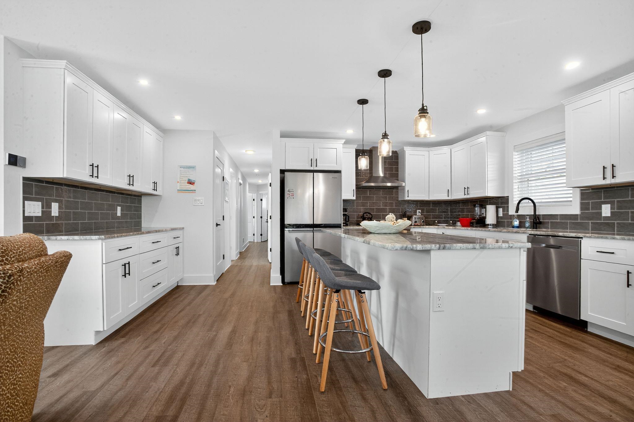 110 W Youngs Avenue - Picture 30