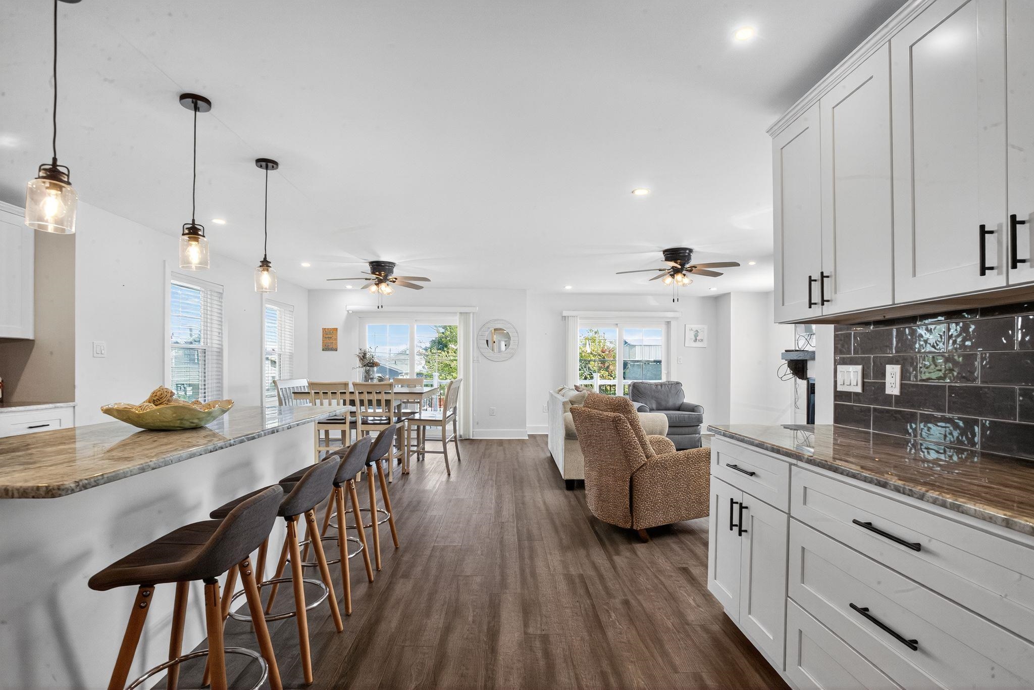 110 W Youngs Avenue - Picture 32