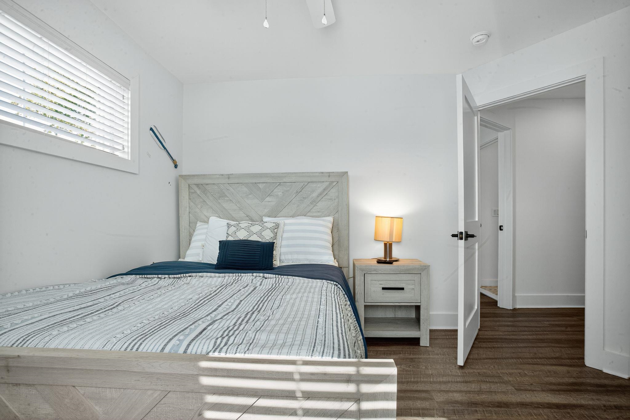 110 W Youngs Avenue - Picture 35