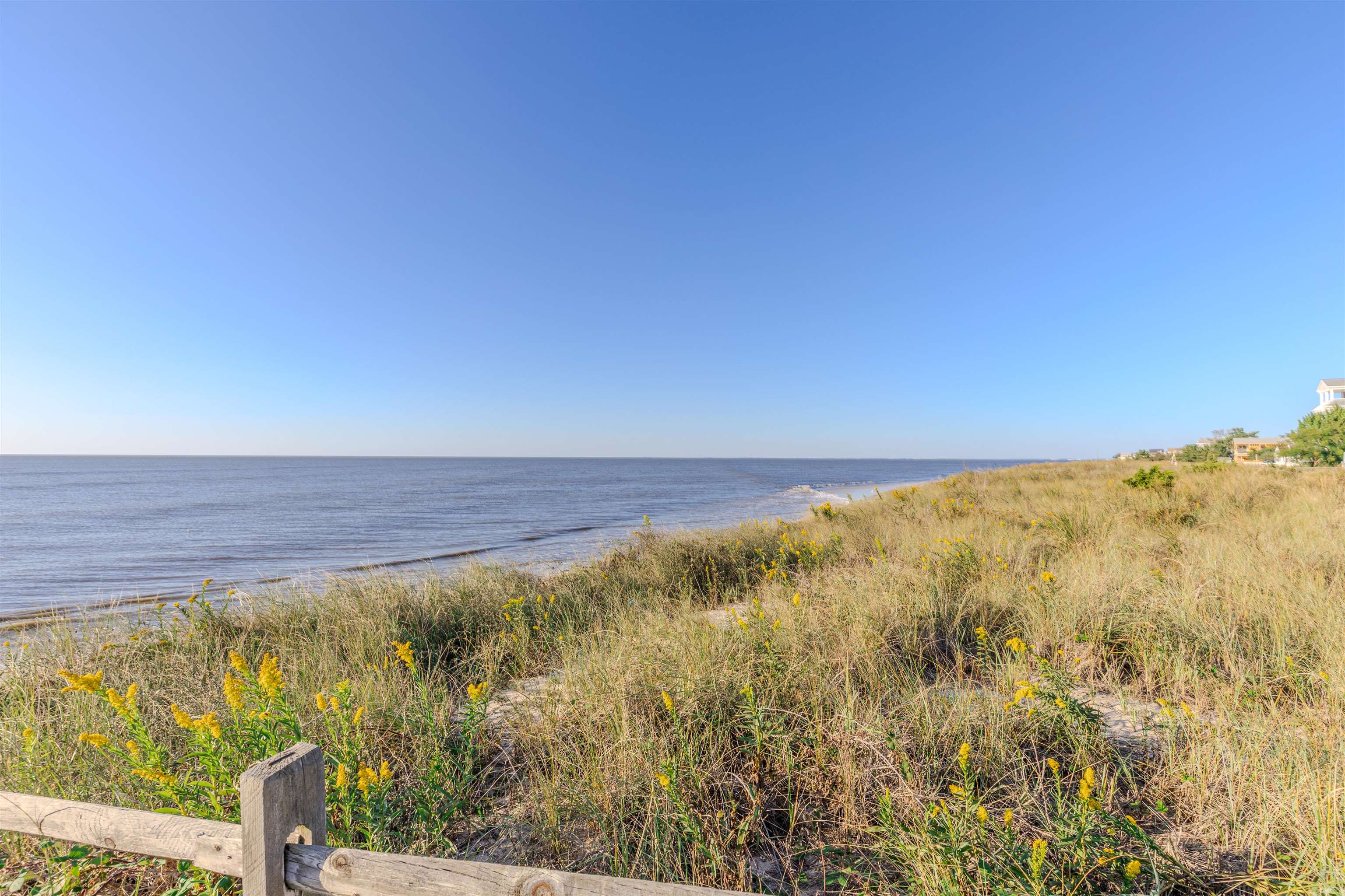 240 W Pacific Avenue - Picture 28