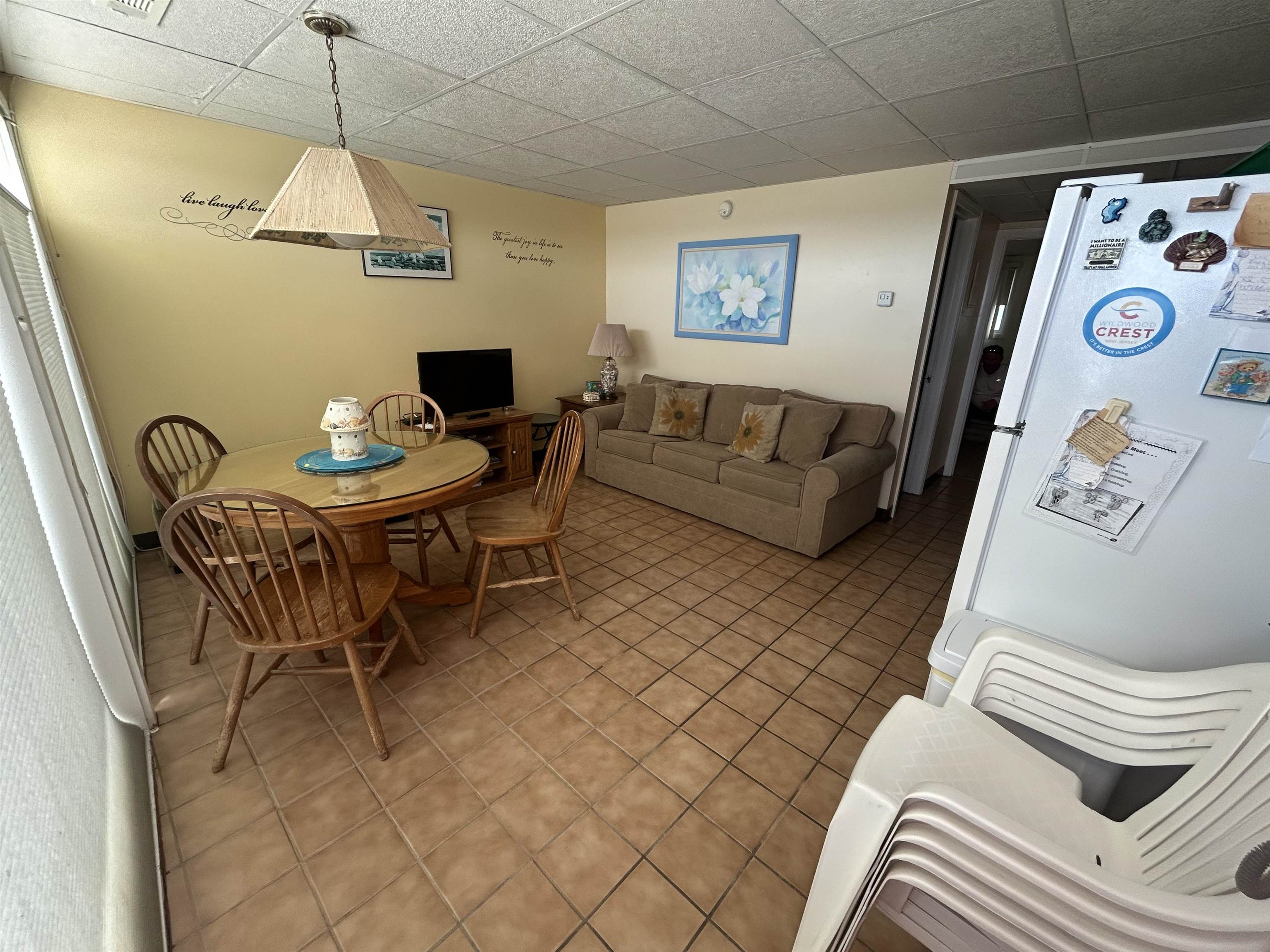 427 E Monterey Avenue - Picture 11