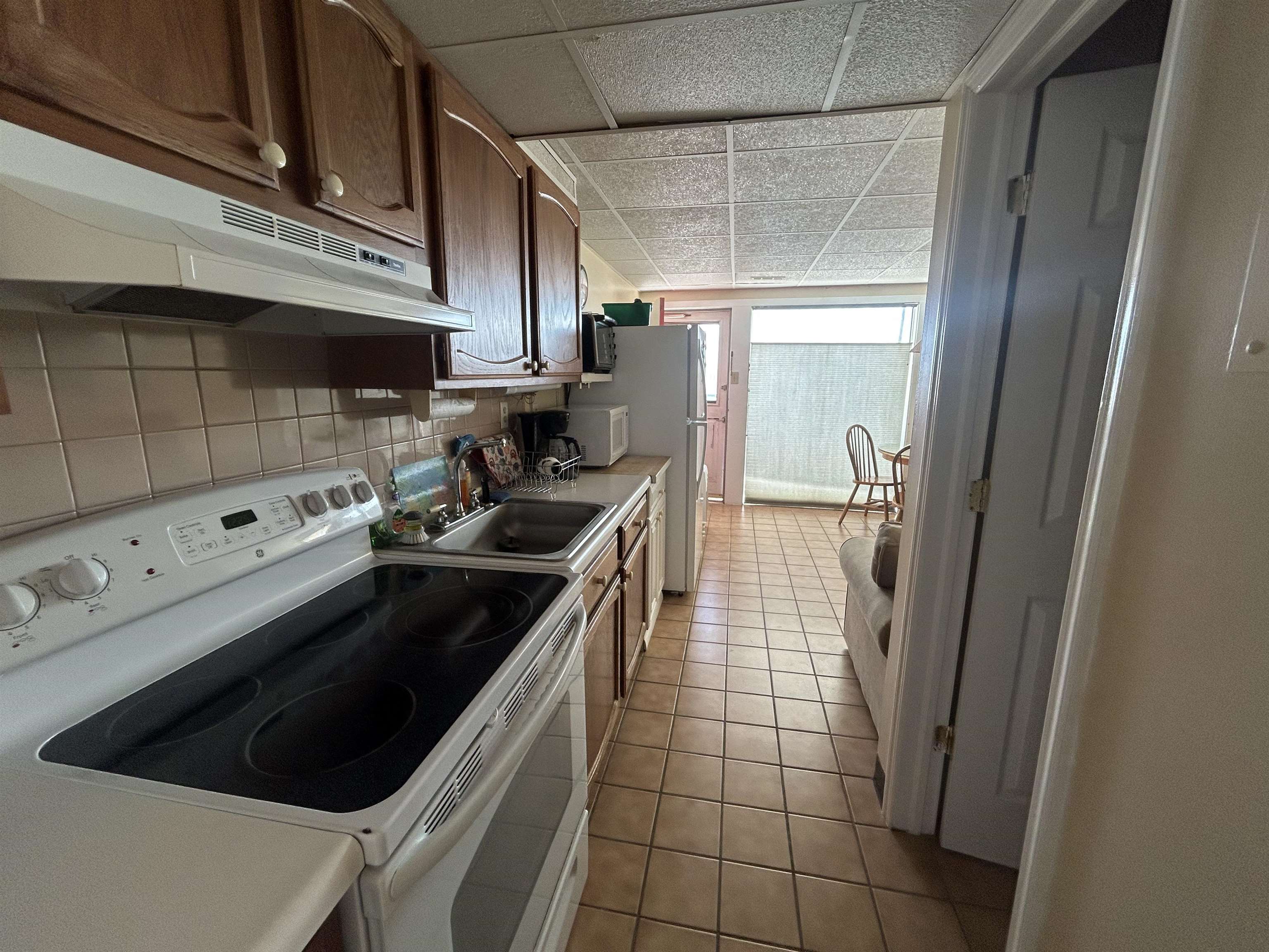 427 E Monterey Avenue - Picture 20