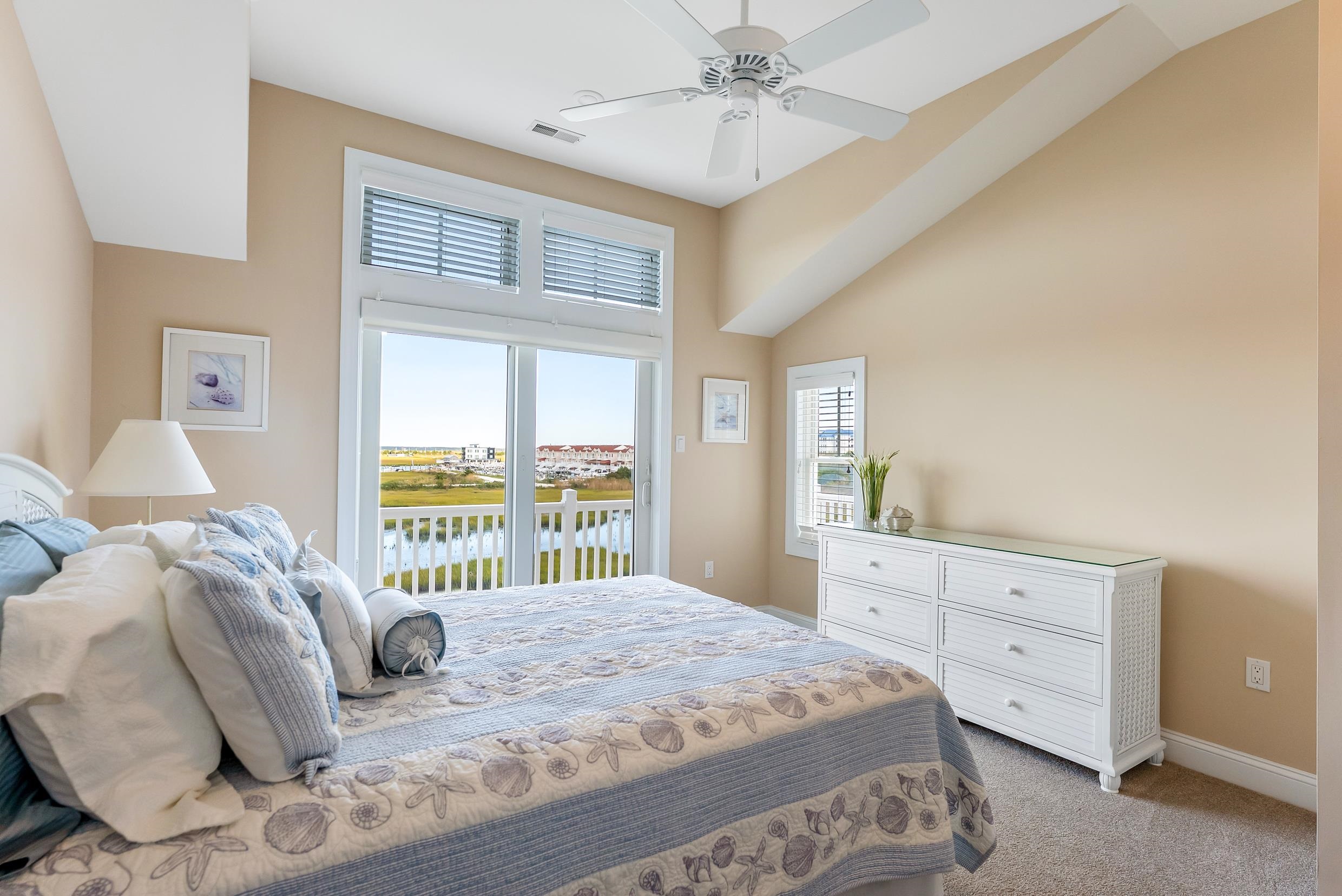 406 Illinois Avenue - Picture 25