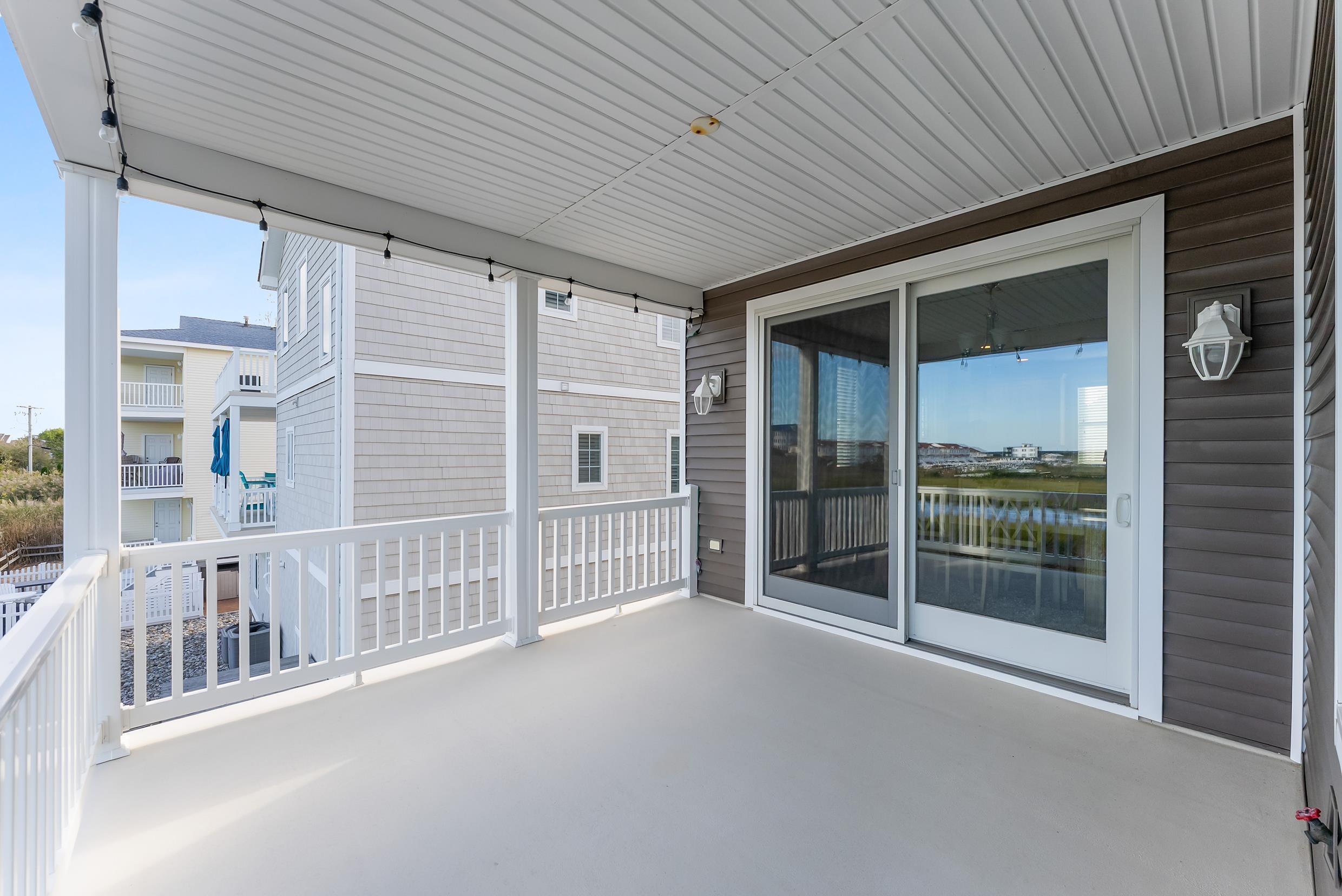 406 Illinois Avenue - Picture 42