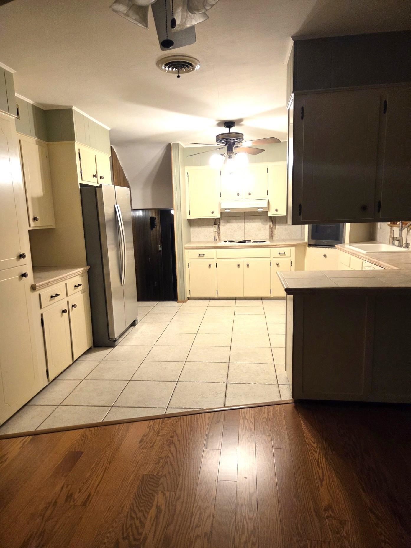 2769 Dante Avenue - Picture 23