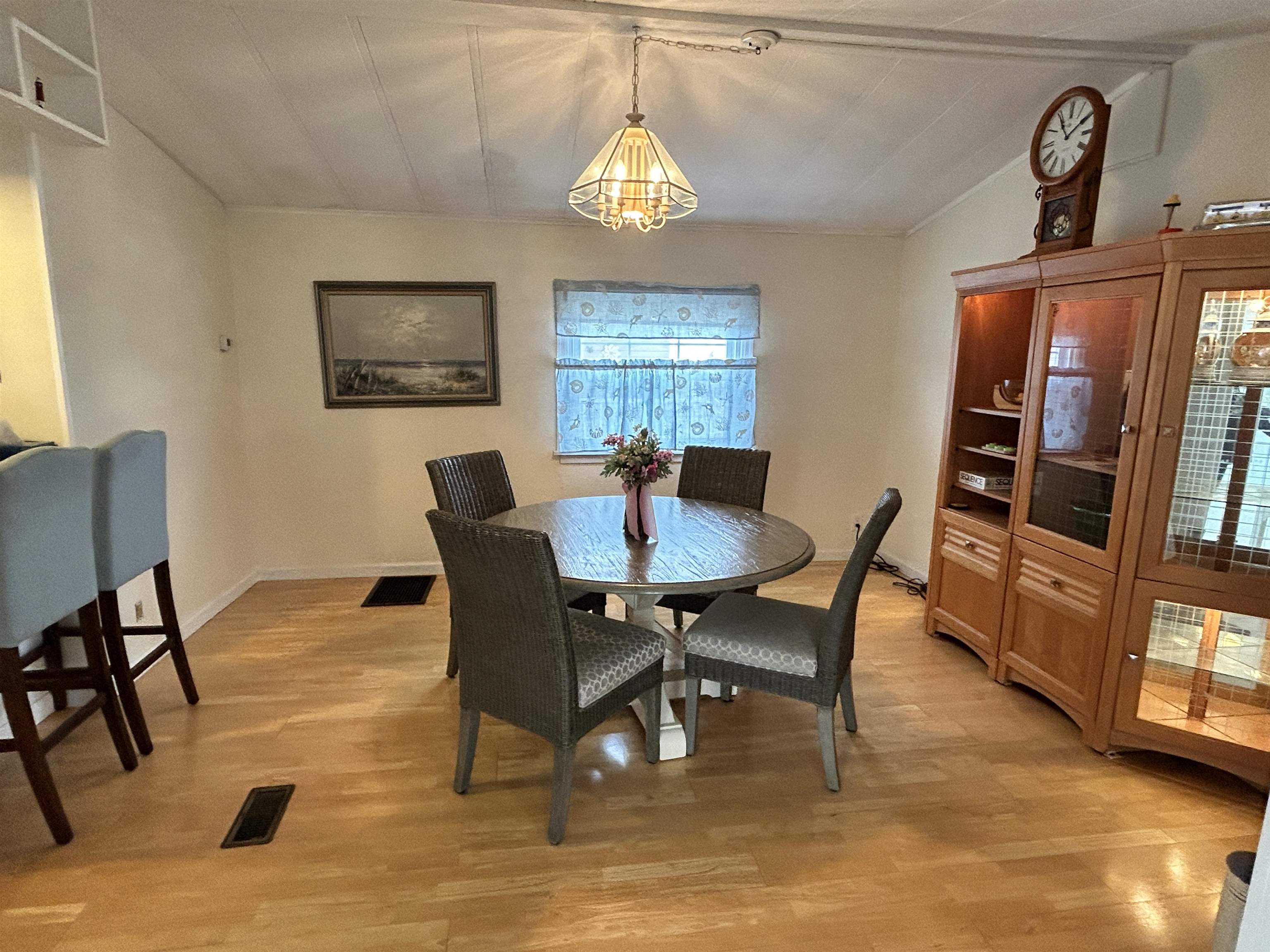 309 N Grande Boulevard - Picture 5