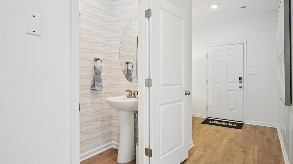 7 Dalton Way - Picture 4