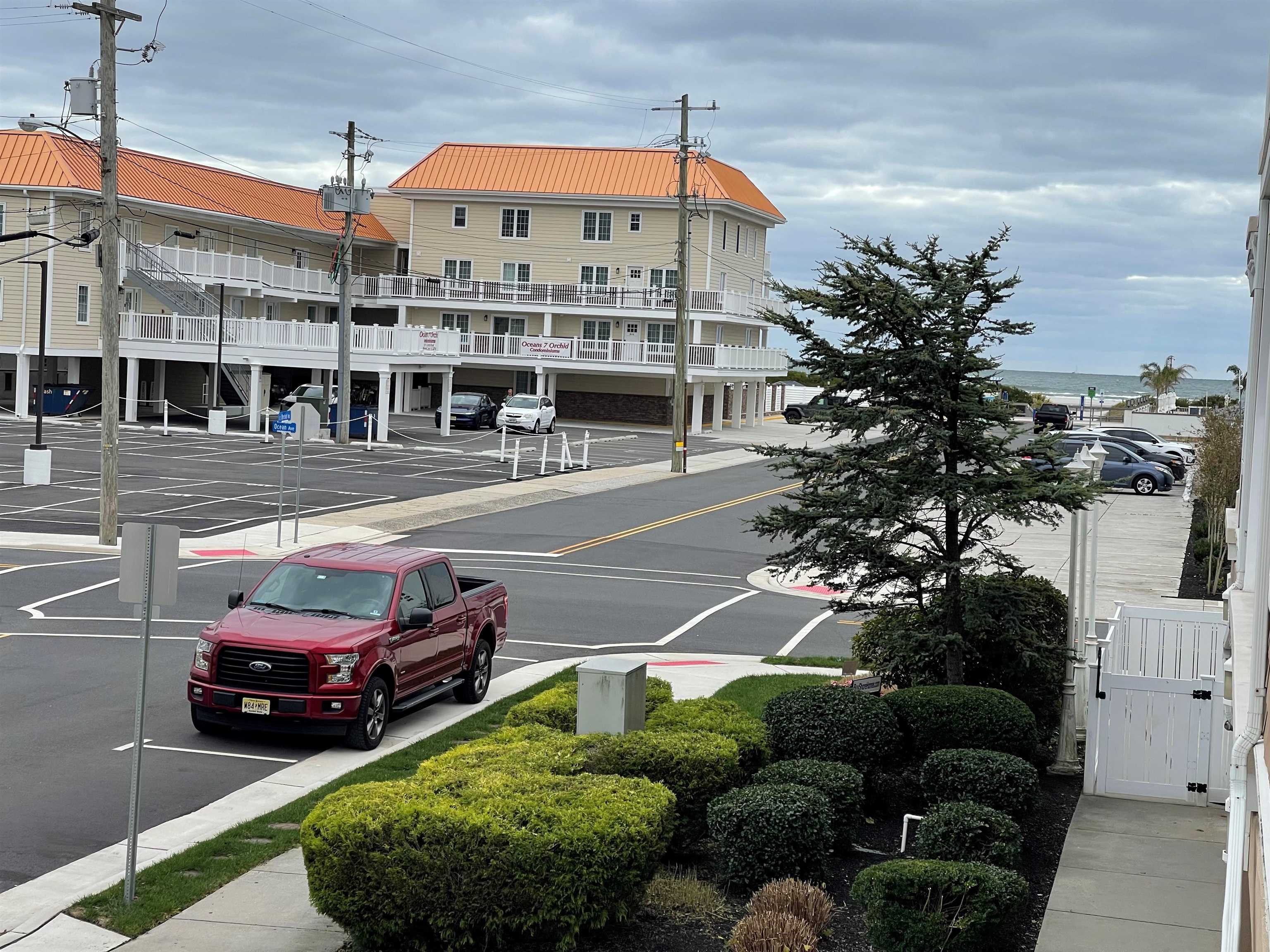 410 E Orchid Road - Picture 34