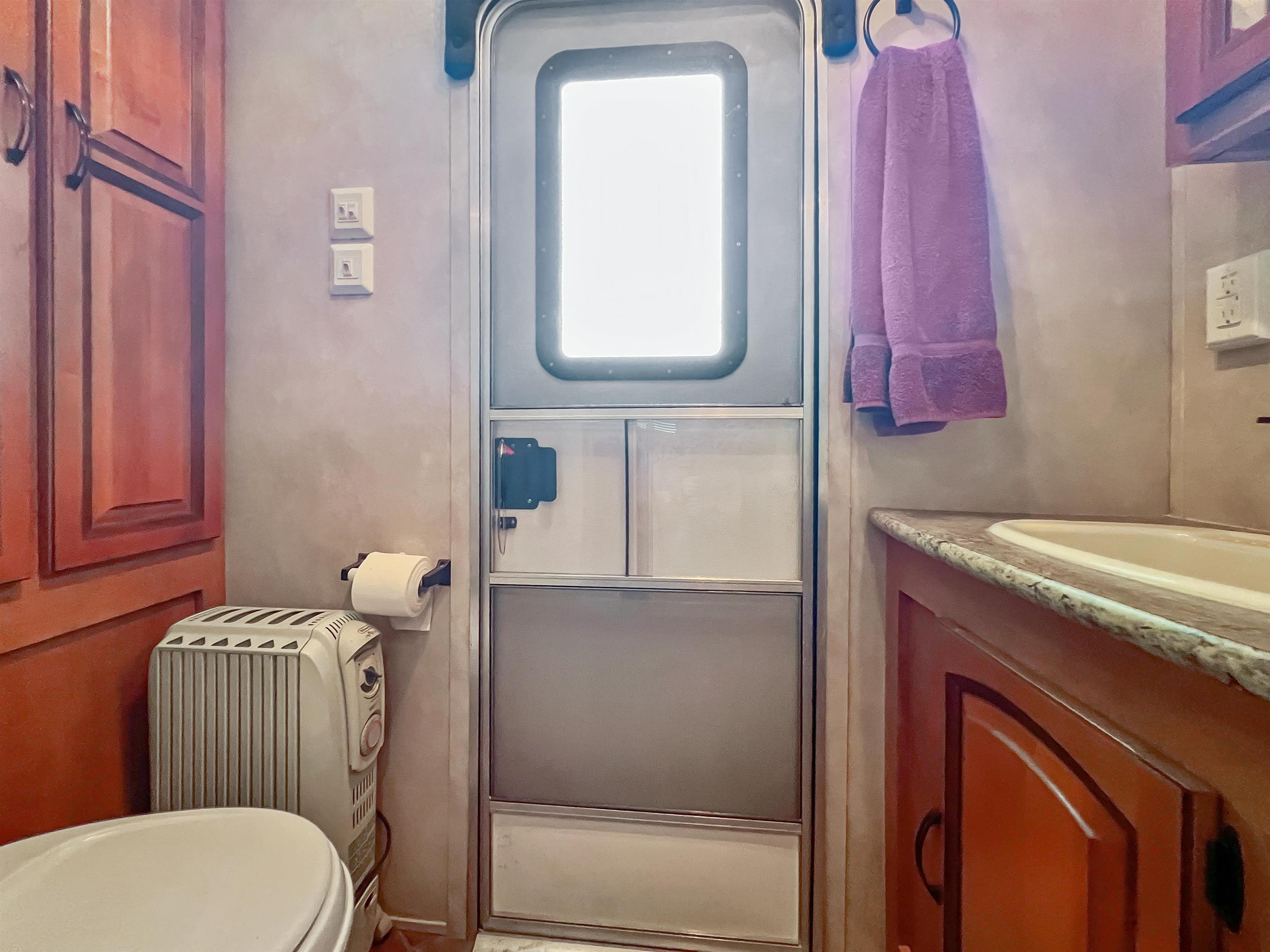 1079 12th Avenue - Picture 17