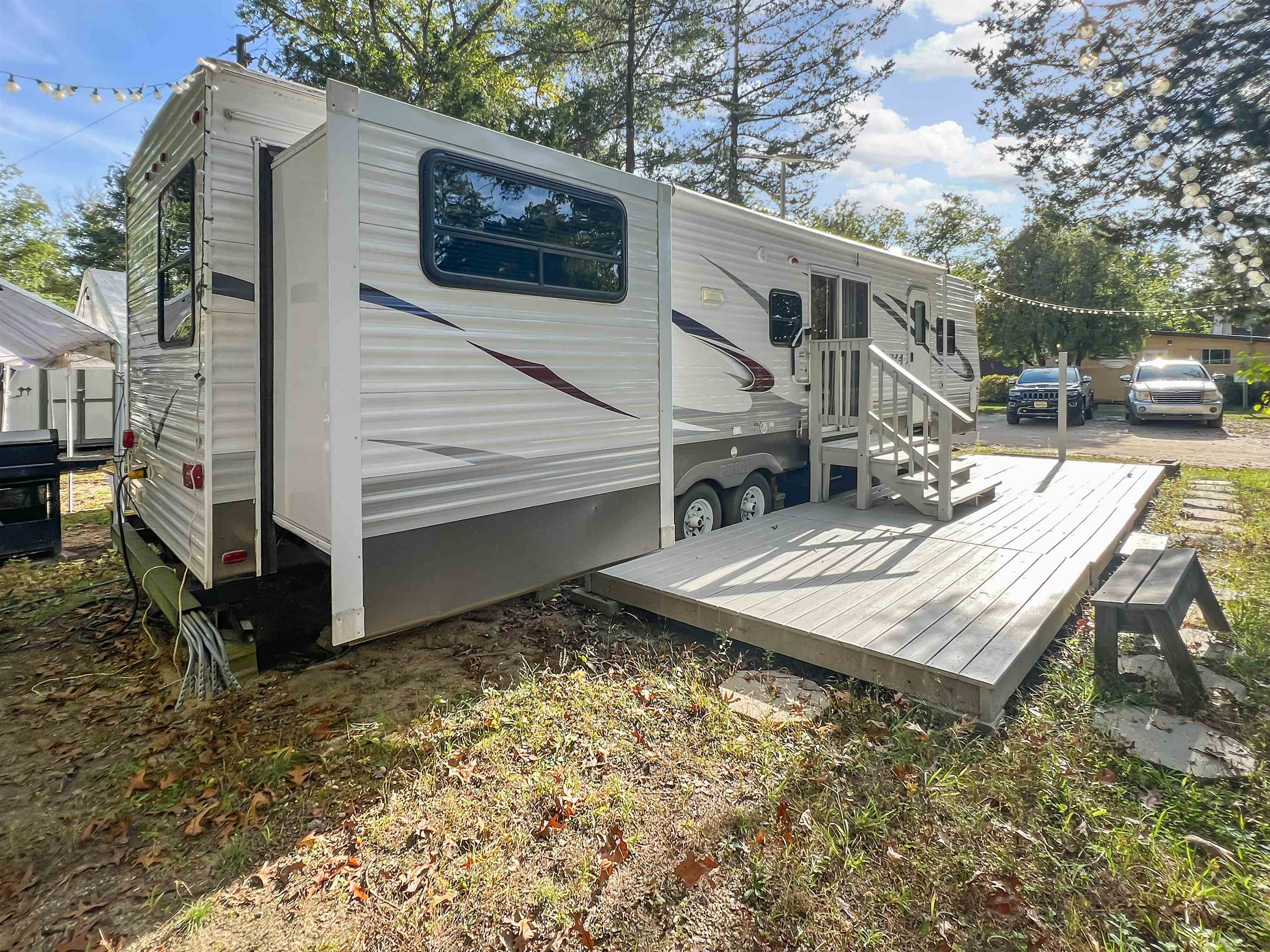 1079 12th Avenue - Picture 3