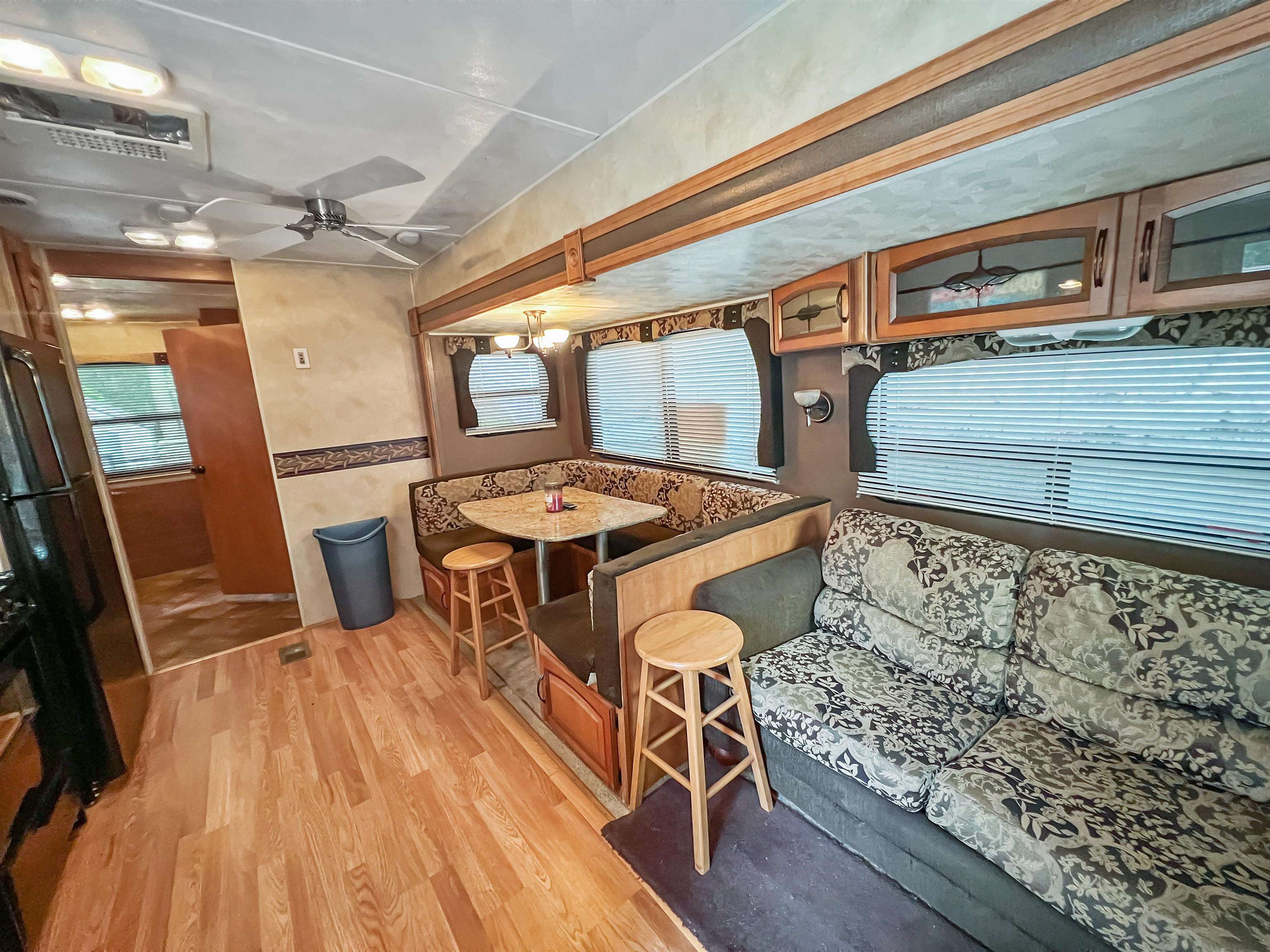 1079 12th Avenue - Picture 6