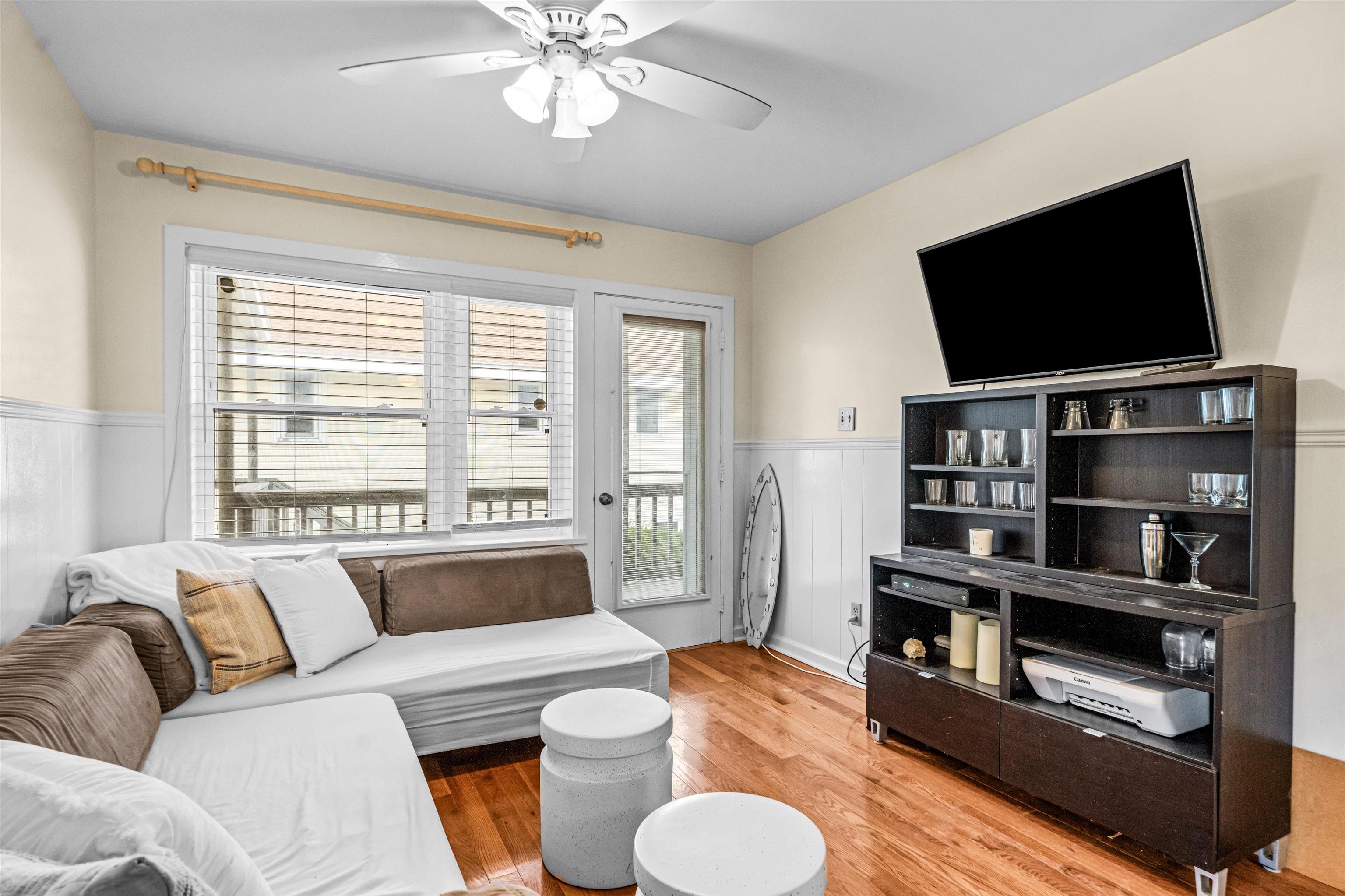 29 E 28th Street - Picture 3