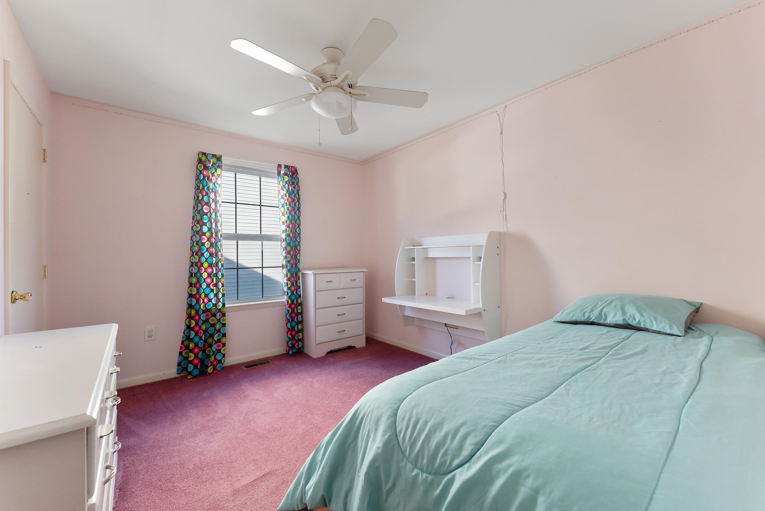 210 Pontaxit Avenue - Picture 27