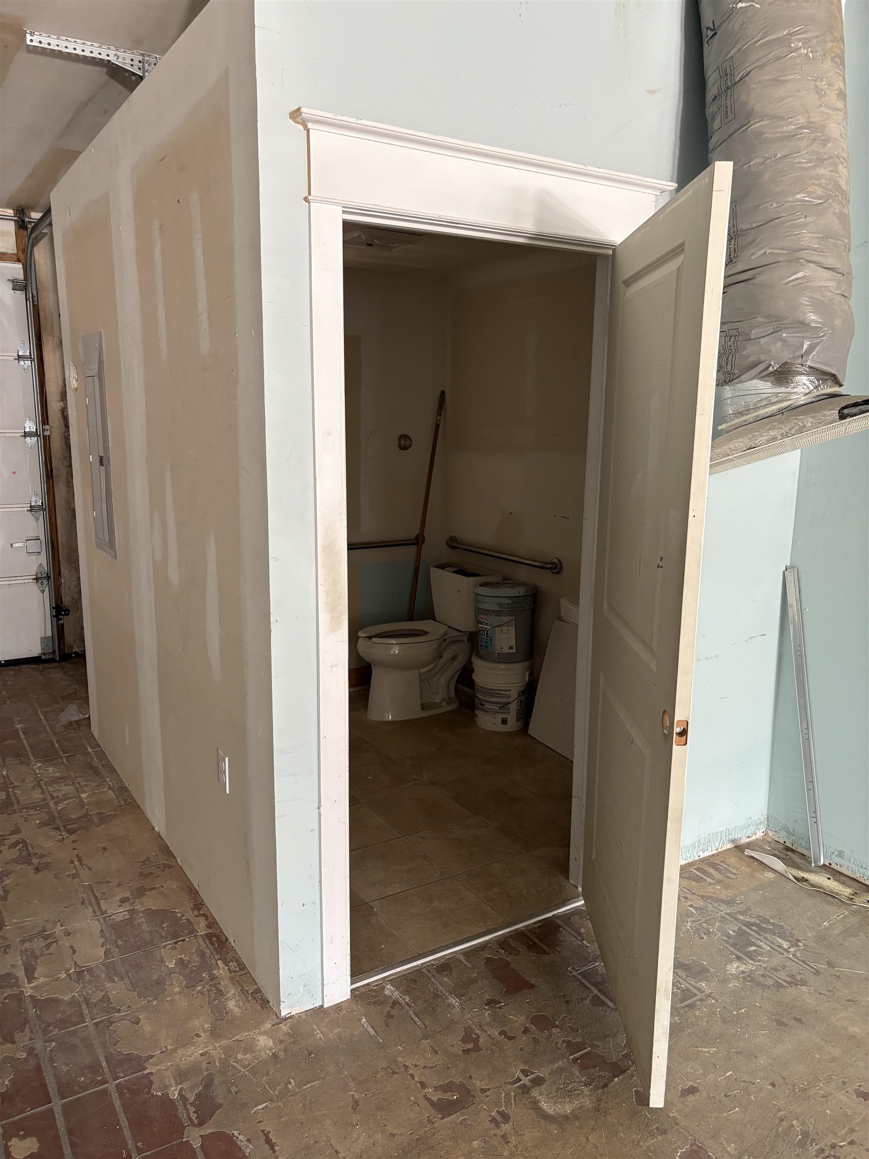 556 SeaIsle Boulevard - Picture 5