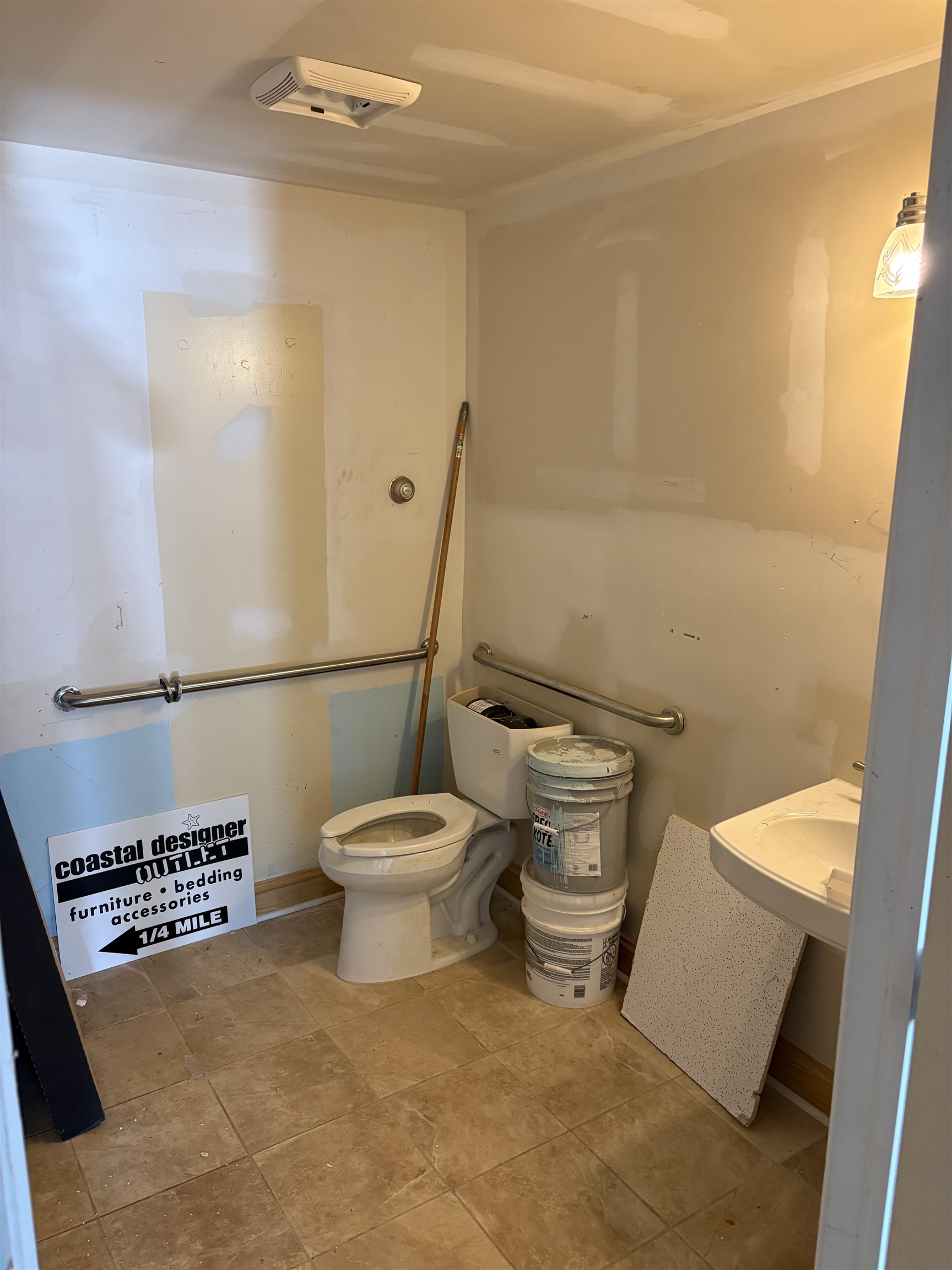 556 SeaIsle Boulevard - Picture 6